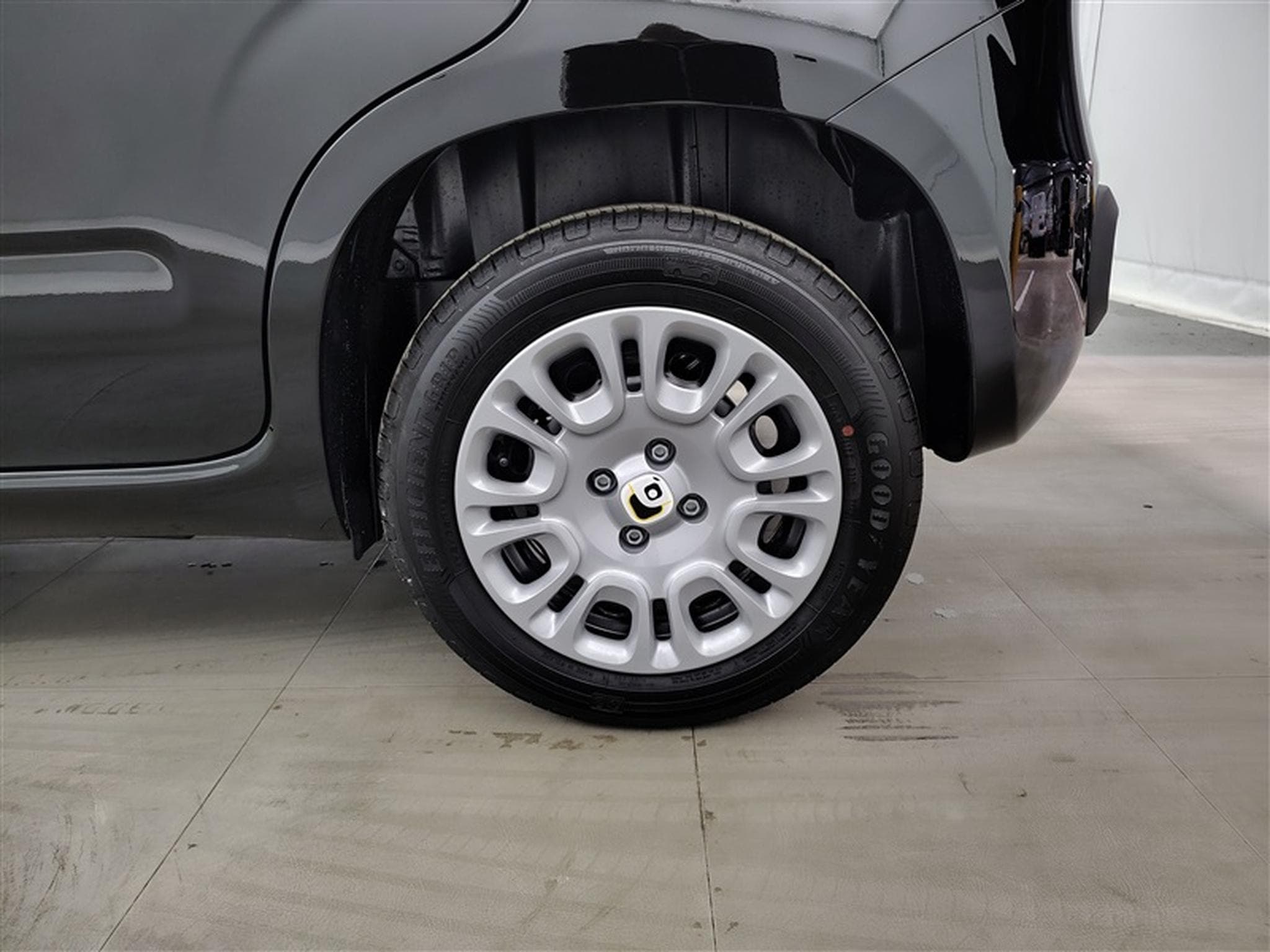Fiat Panda 1.0i MHEV City Life CLIM / PDC AR (2025) - Photo 6