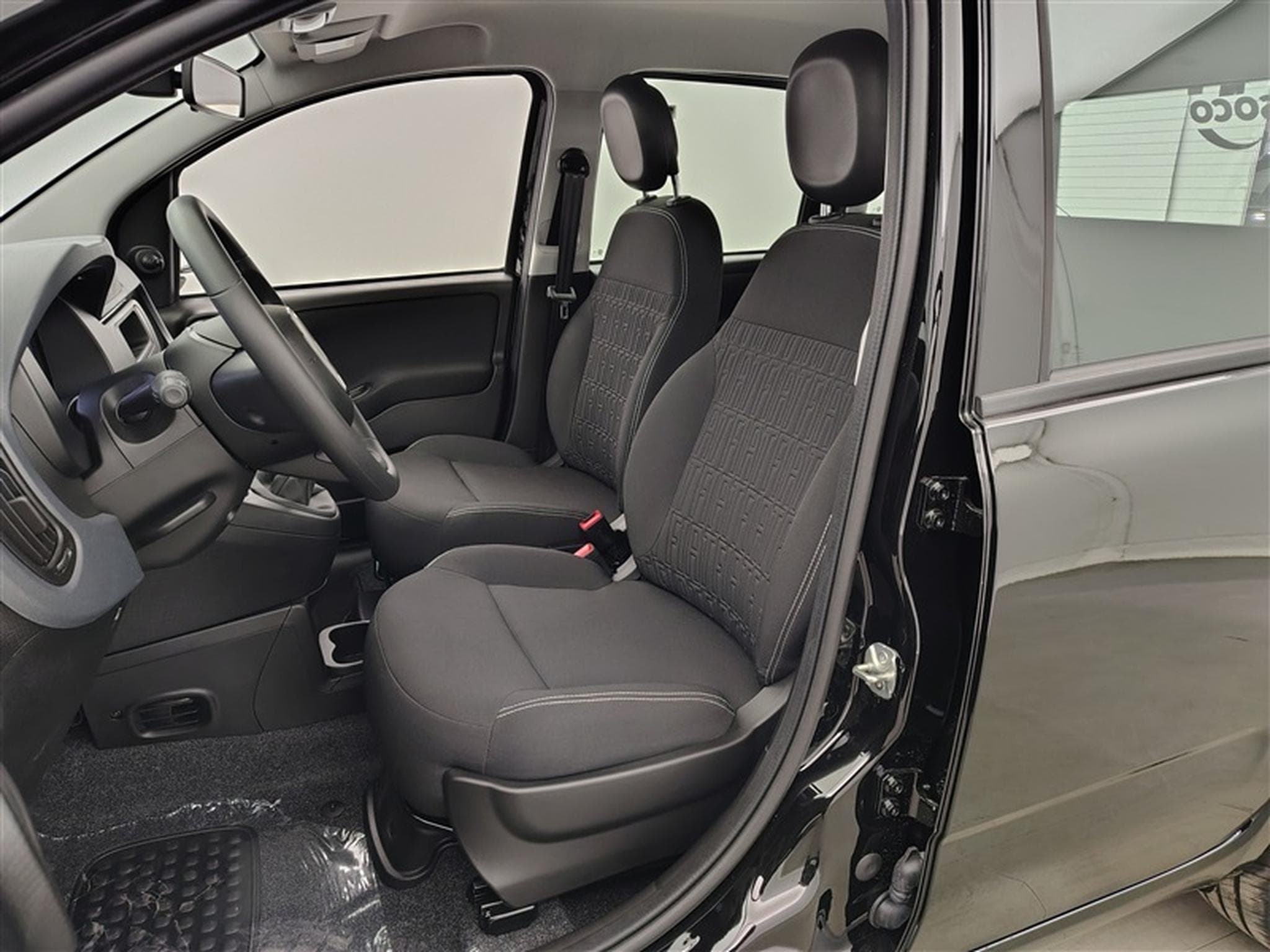 Fiat Panda 1.0i MHEV City Life CLIM / PDC AR (2025) - Photo 7