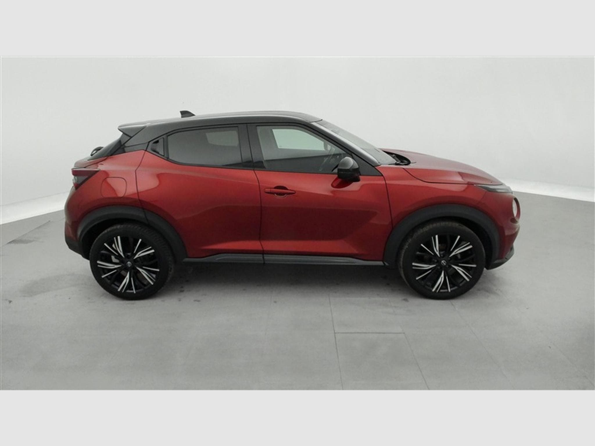Nissan Juke 1.0 DIG-T 2WD Enigma NAVI / S-CUIR / FULL LED (2023) - Photo 24