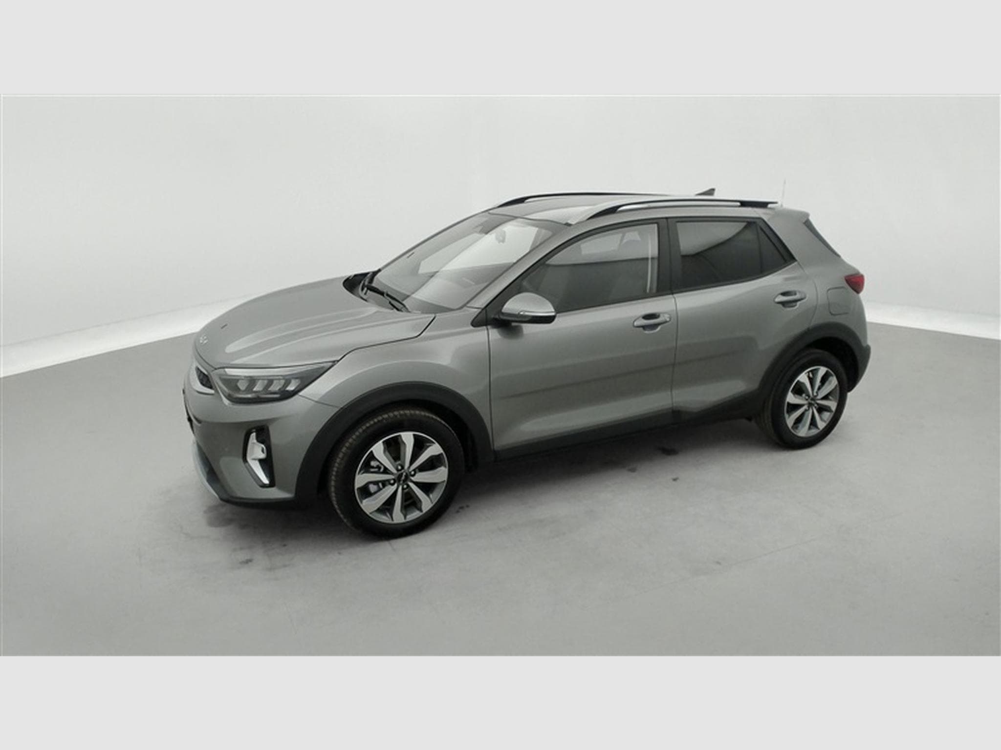 Kia Stonic 1.2 MPI 79cv Silver NAVI / CAMERA / CARPLAY / ALU (2025) - Photo 20