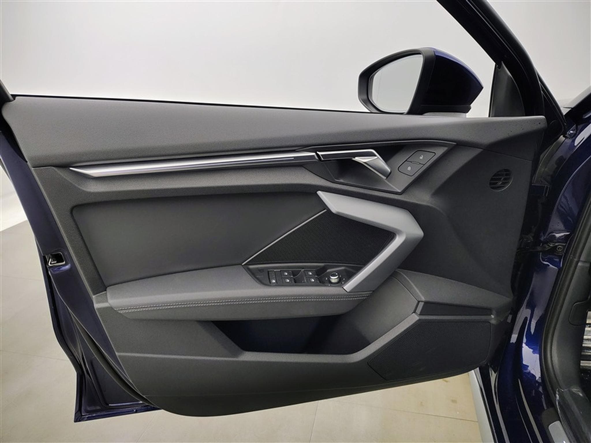 Audi A3 Sportback S line CUIR/CAM/CARPLAY (2026) - Photo 17