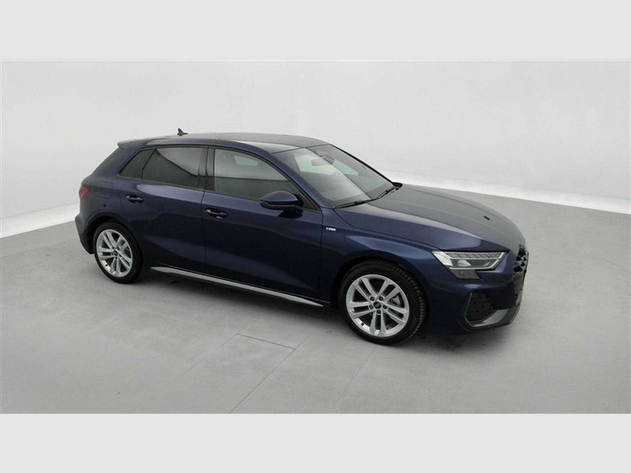 Audi A3 Sportback S line CUIR/CAM/CARPLAY (2026) - Photo 23