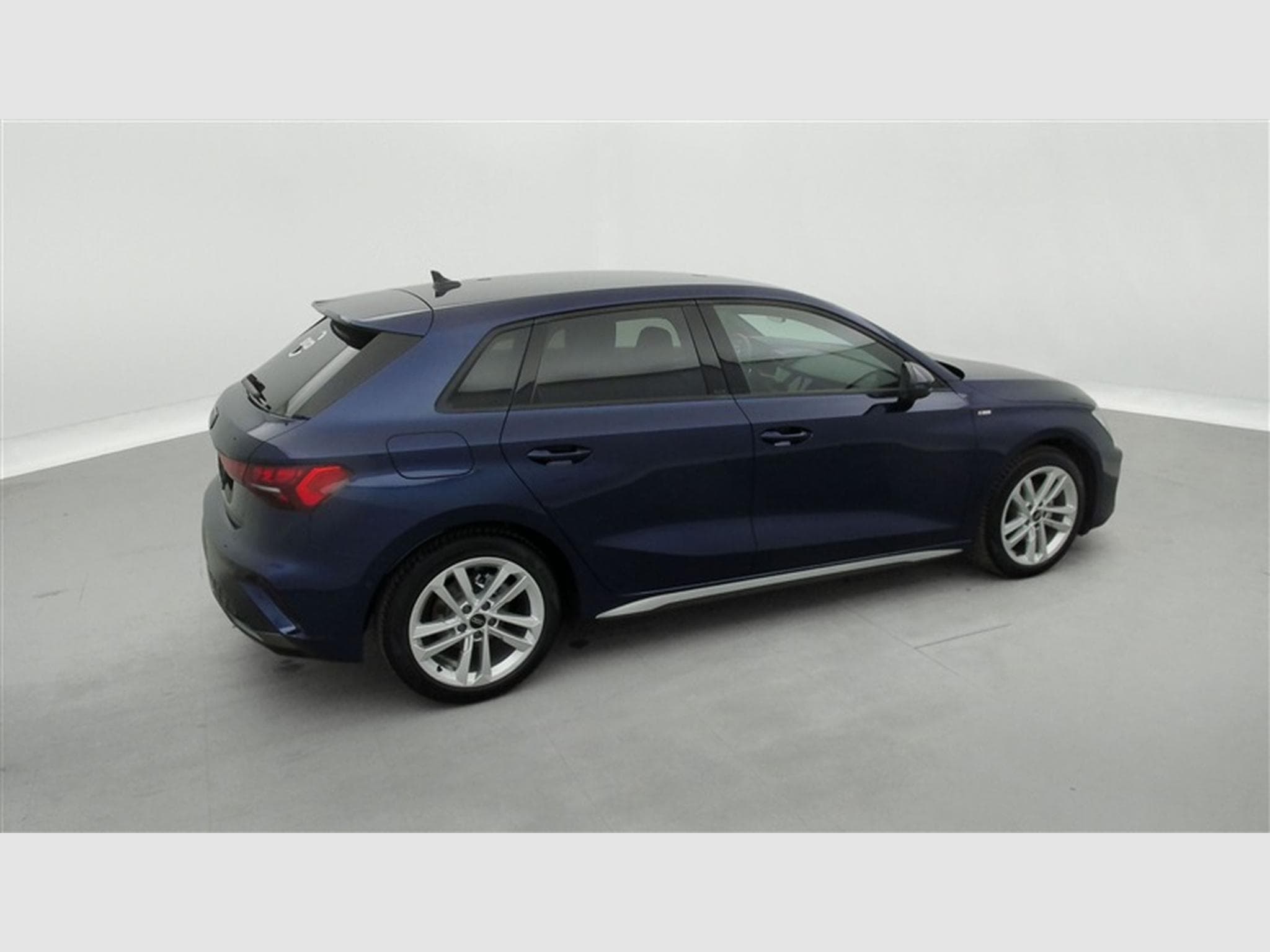 Audi A3 Sportback S line CUIR/CAM/CARPLAY (2026) - Photo 25