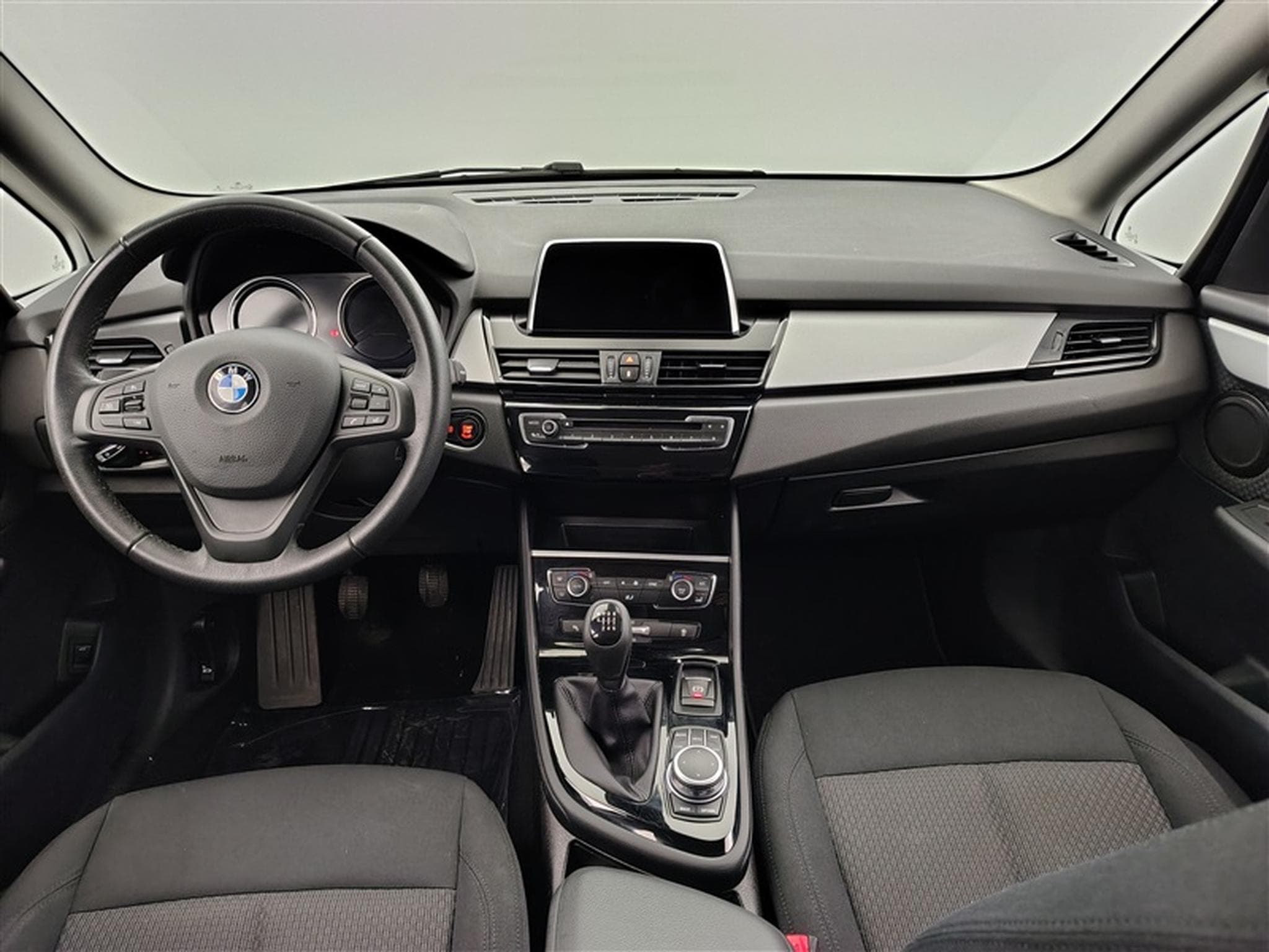 BMW 216 d Gran Tourer Navi / Led / PDC av+ar (2020) - Photo 8