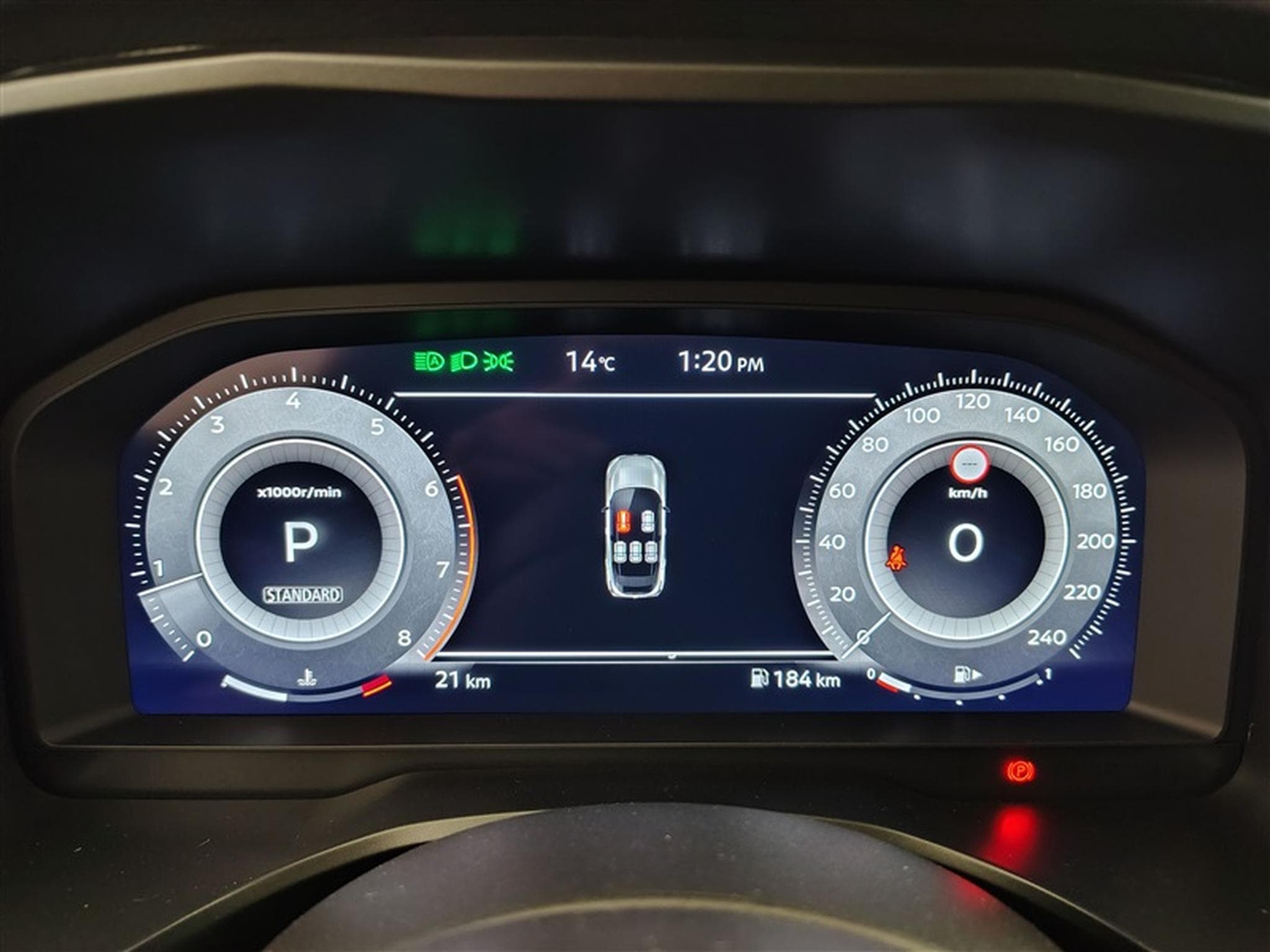 Nissan Qashqai 1.3 DIG-T MHEV X-Tronic N-Connecta CARPLAY / FULL LED / CAM (2026) - Photo 10