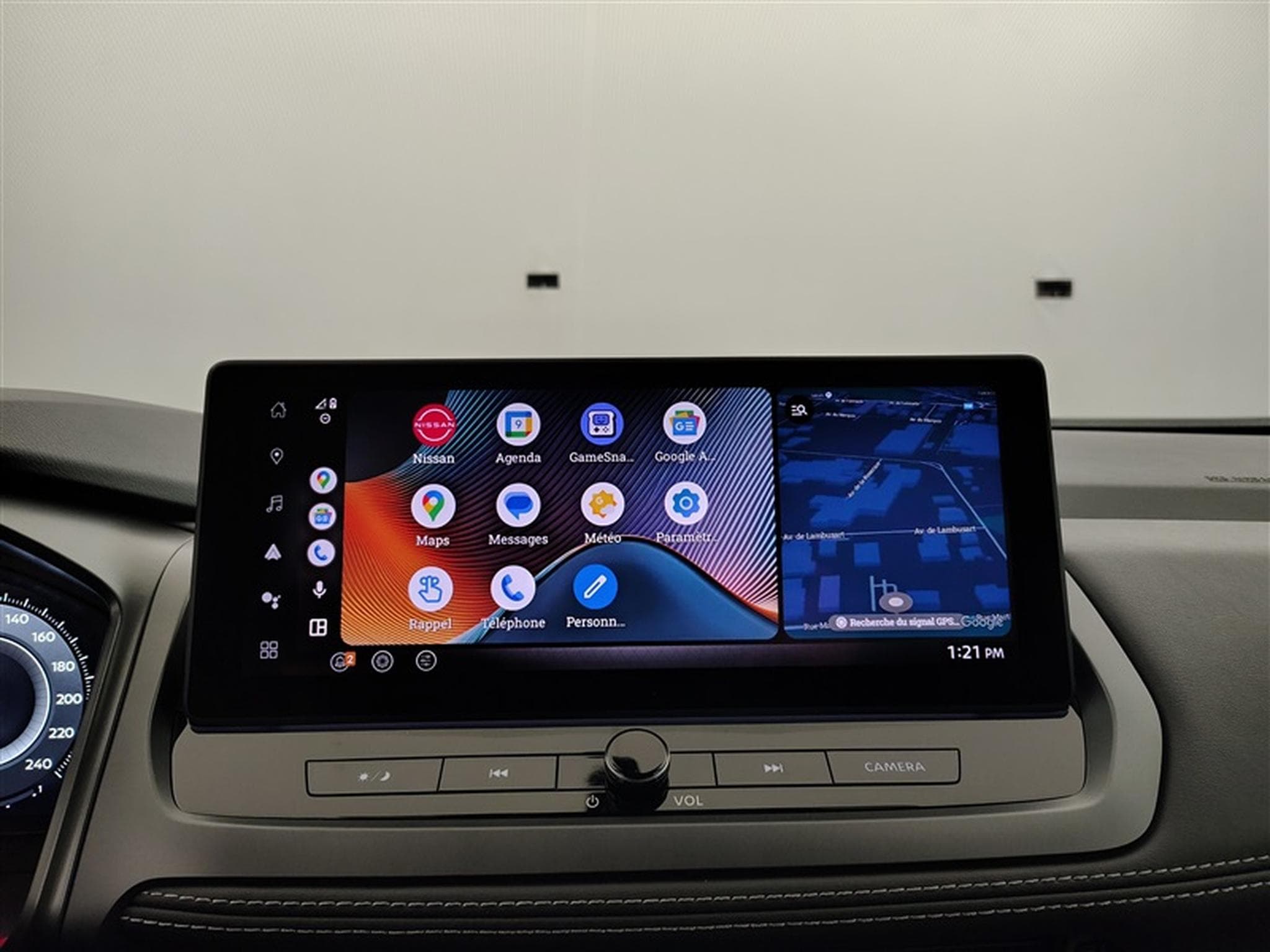 Nissan Qashqai 1.3 DIG-T MHEV X-Tronic N-Connecta CARPLAY / FULL LED / CAM (2026) - Photo 12