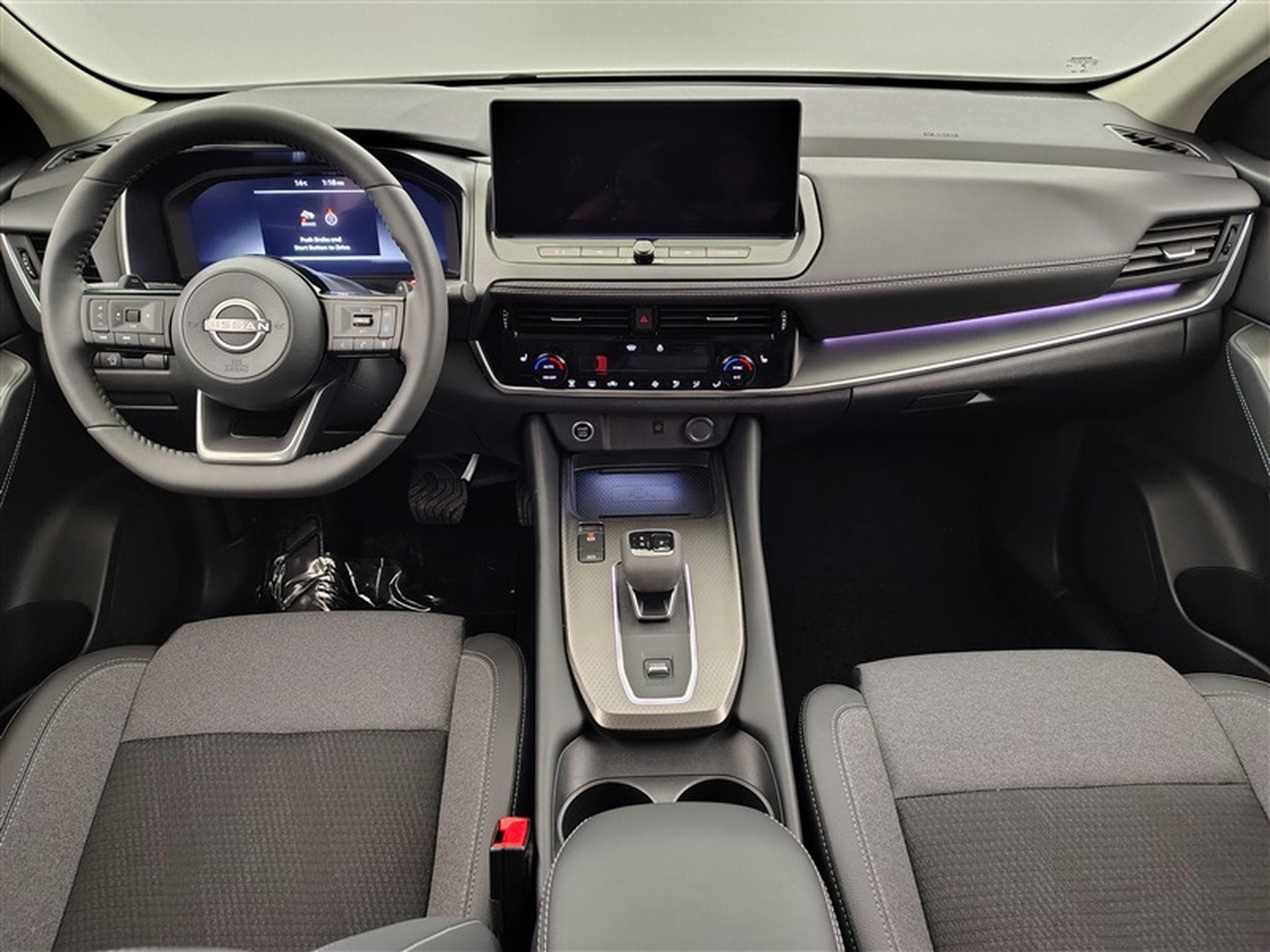 Nissan Qashqai 1.3 DIG-T MHEV X-Tronic N-Connecta CARPLAY / FULL LED / CAM (2026) - Photo 8