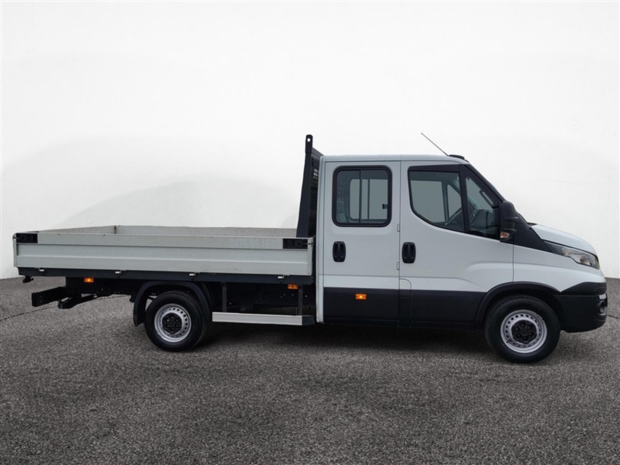 Iveco Daily Daily Plateau DBL Cabine 2.3 CDTI 136 CV (2018) - Photo 20