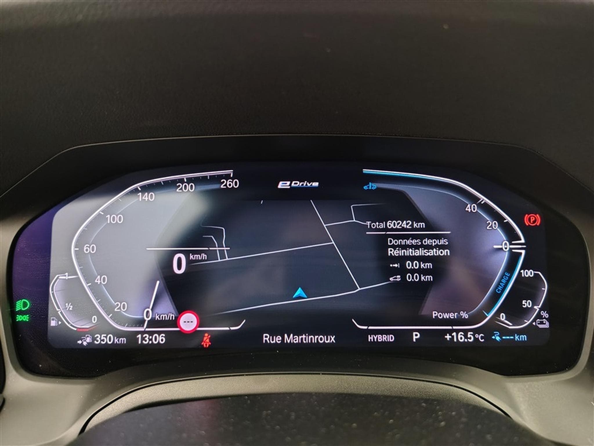 BMW 320 320eA PHEV CUIR/NAVI/FULL LED/JA/PDC (2022) - Photo 10