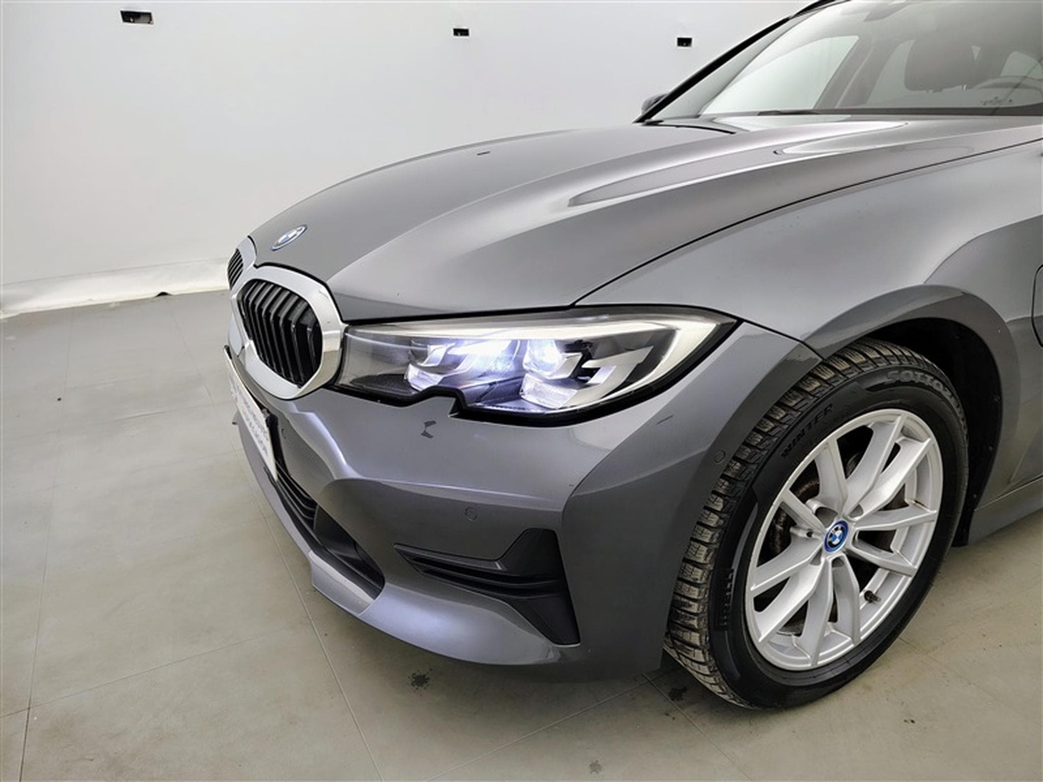 BMW 320 320eA PHEV CUIR/NAVI/FULL LED/JA/PDC (2022) - Photo 15