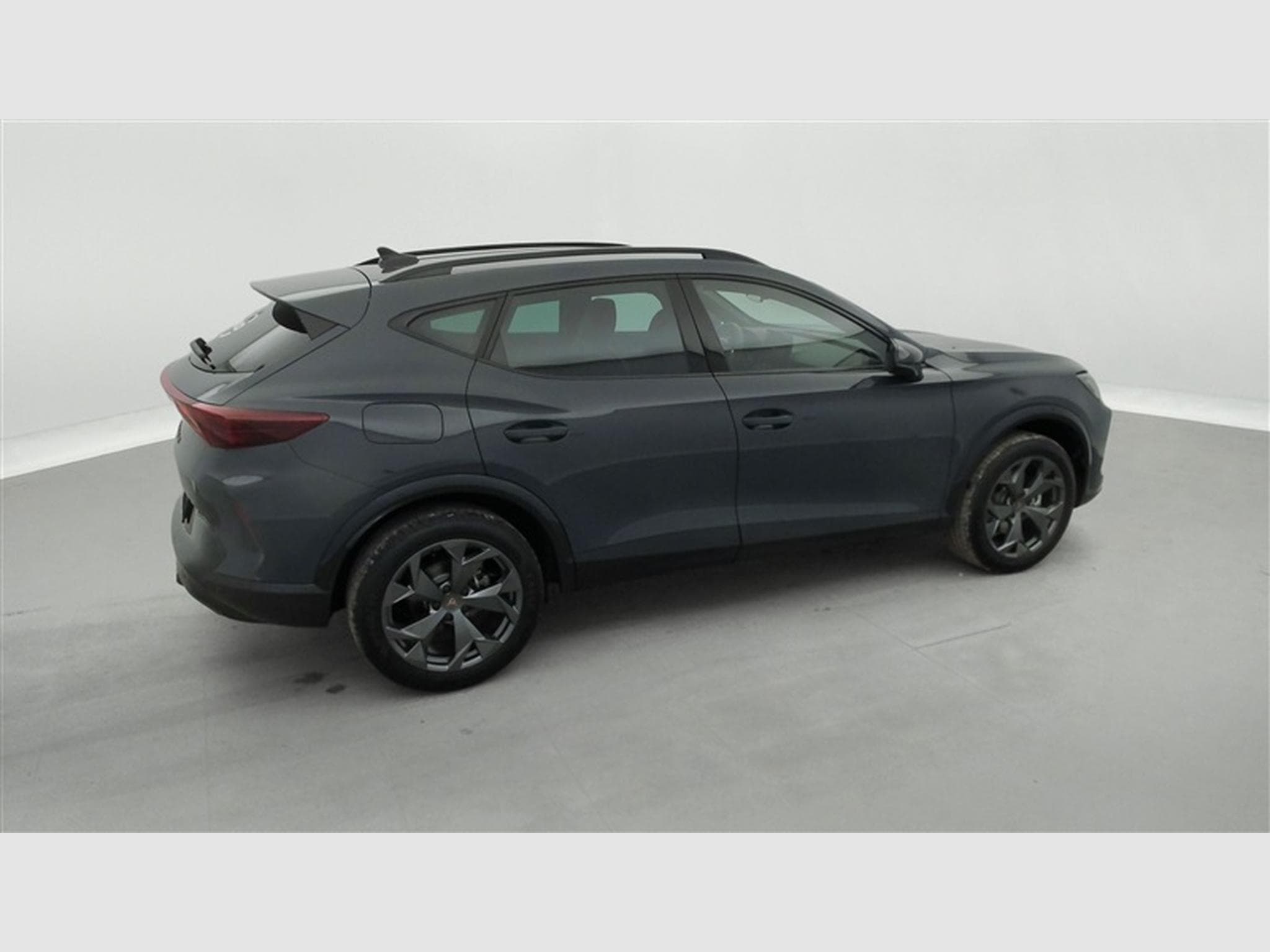 Cupra Formentor 1.5 eTSI 150Cv DSG FULL LED / S-CUIR / CARPLAY (2025) - Photo 25