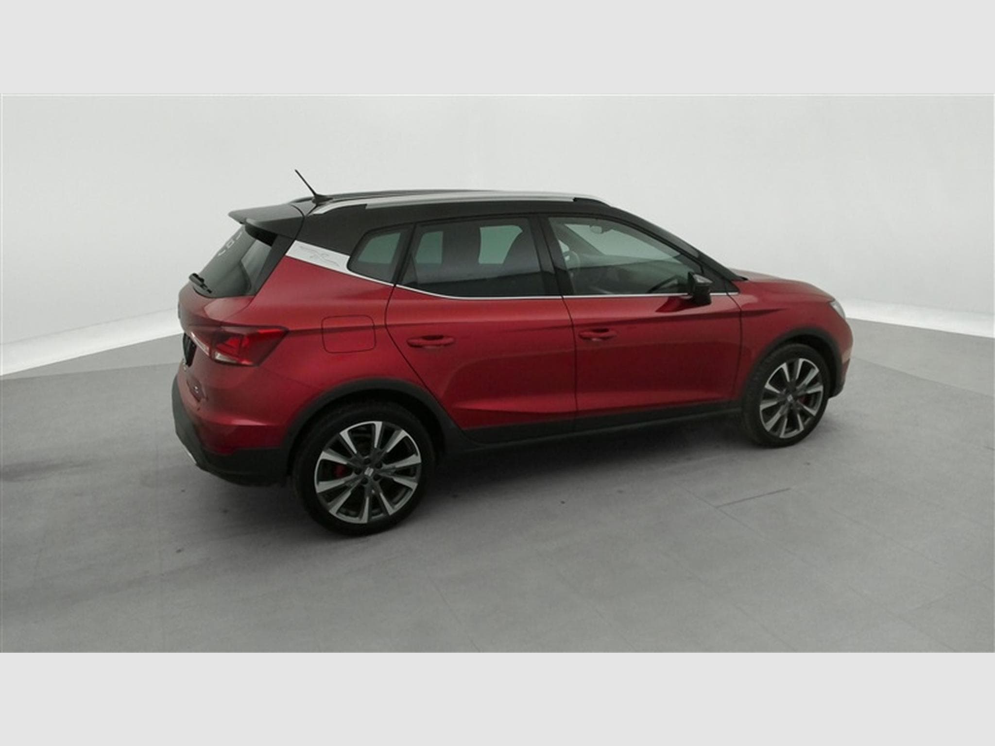 Seat Arona 1.0 TSI 115cv FR NAVI / FULL LED / SIEGES SPORT / CAMERA (2025) - Photo 25