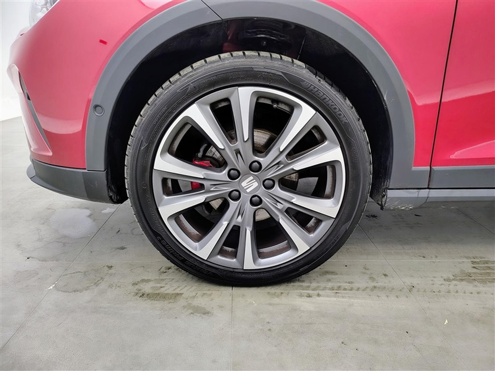 Seat Arona 1.0 TSI 115cv FR NAVI / FULL LED / SIEGES SPORT / CAMERA (2025) - Photo 6