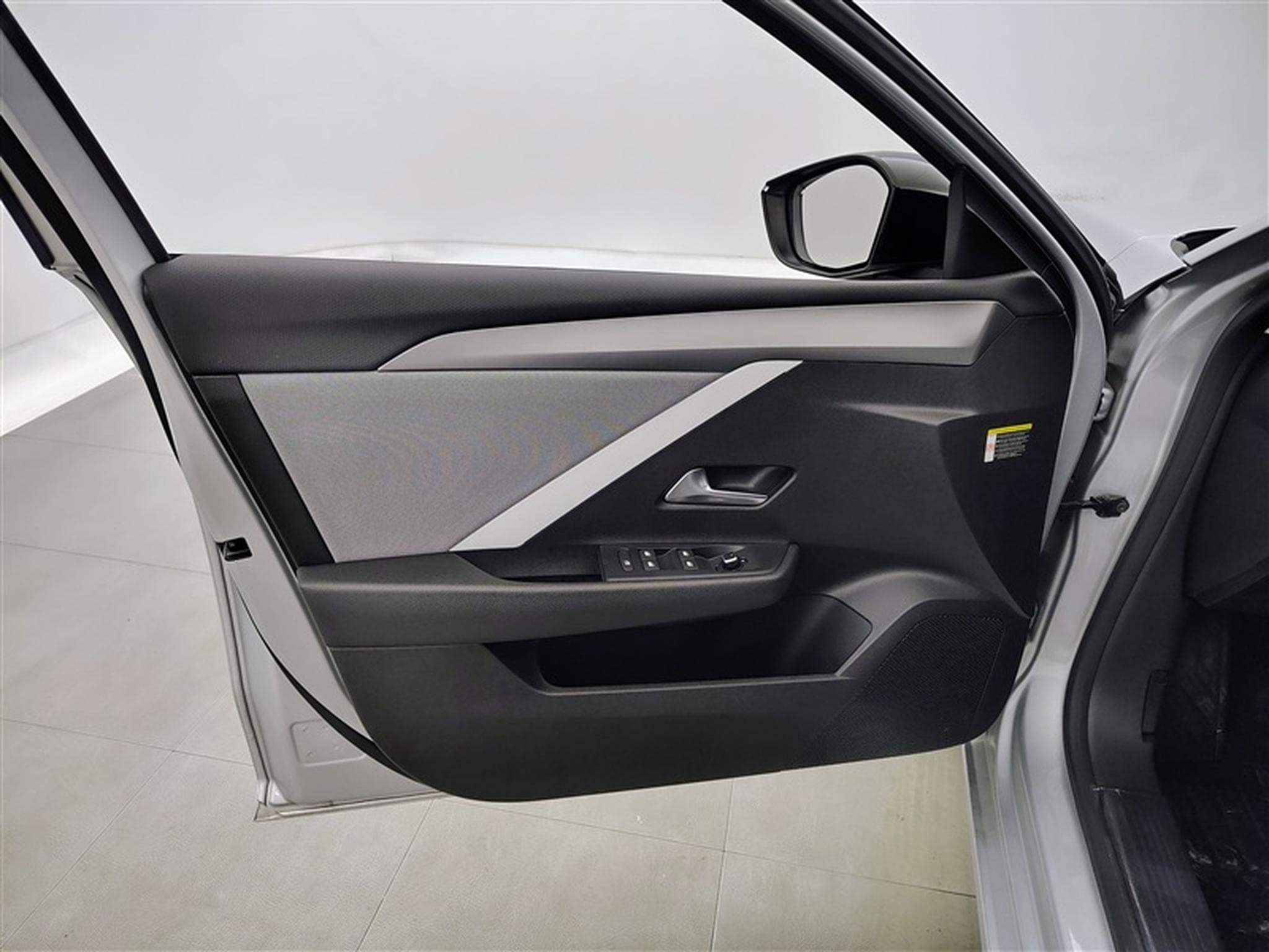 Opel Astra 1.2 Turbo Edition NAVI/FULL LED/JA/PDC (2022) - Photo 17