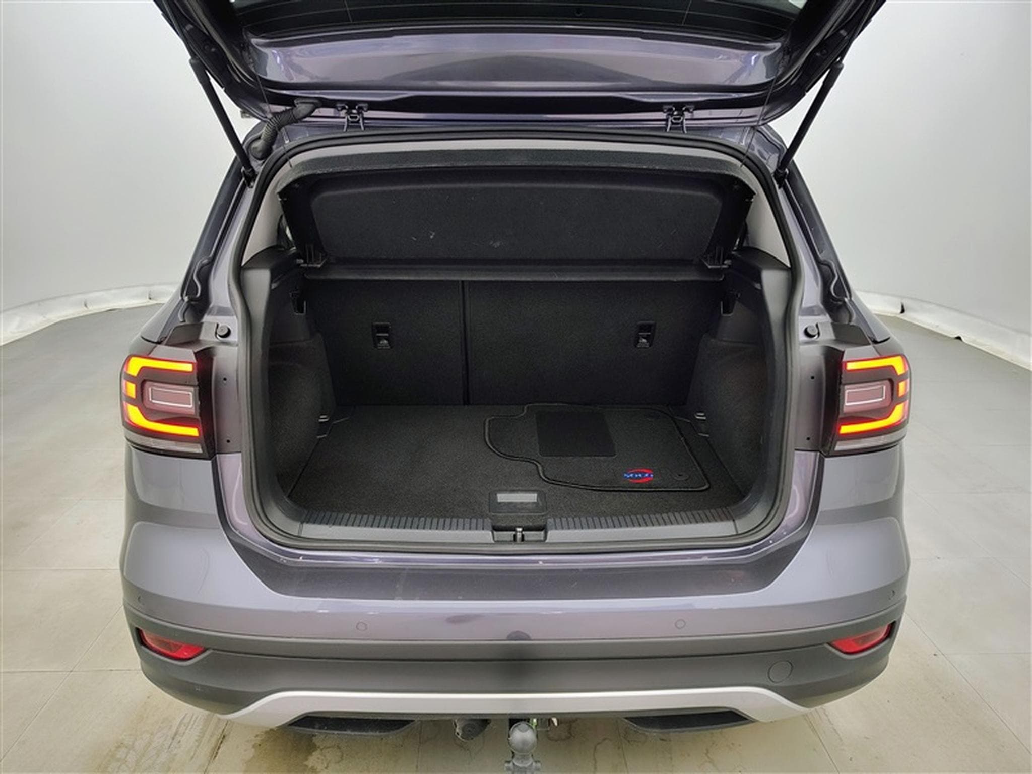 VW T-Cross 1.0 TSI Active NAVI/JA/PDC (2022) - Photo 14