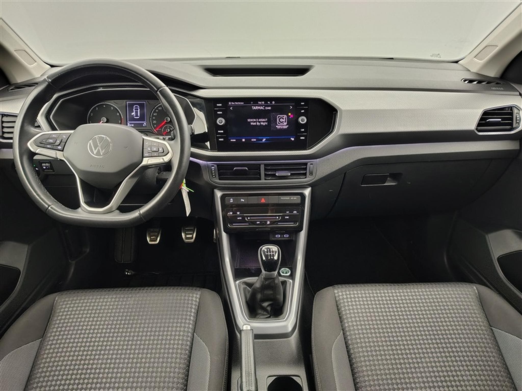 VW T-Cross 1.0 TSI Active NAVI/JA/PDC (2022) - Photo 8