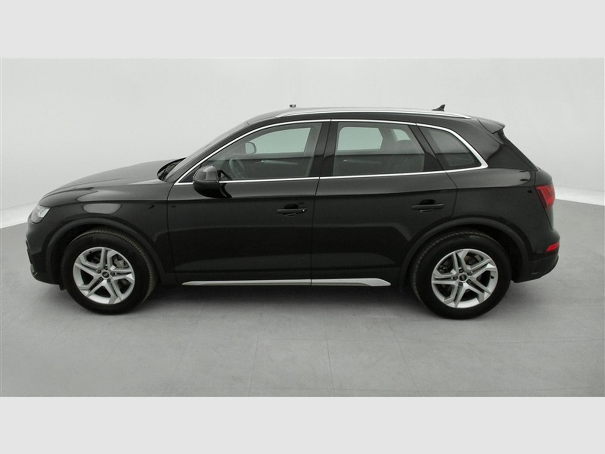Audi Q5 35 TDi Business Edition Advanced S tronic (2023) - Photo 3