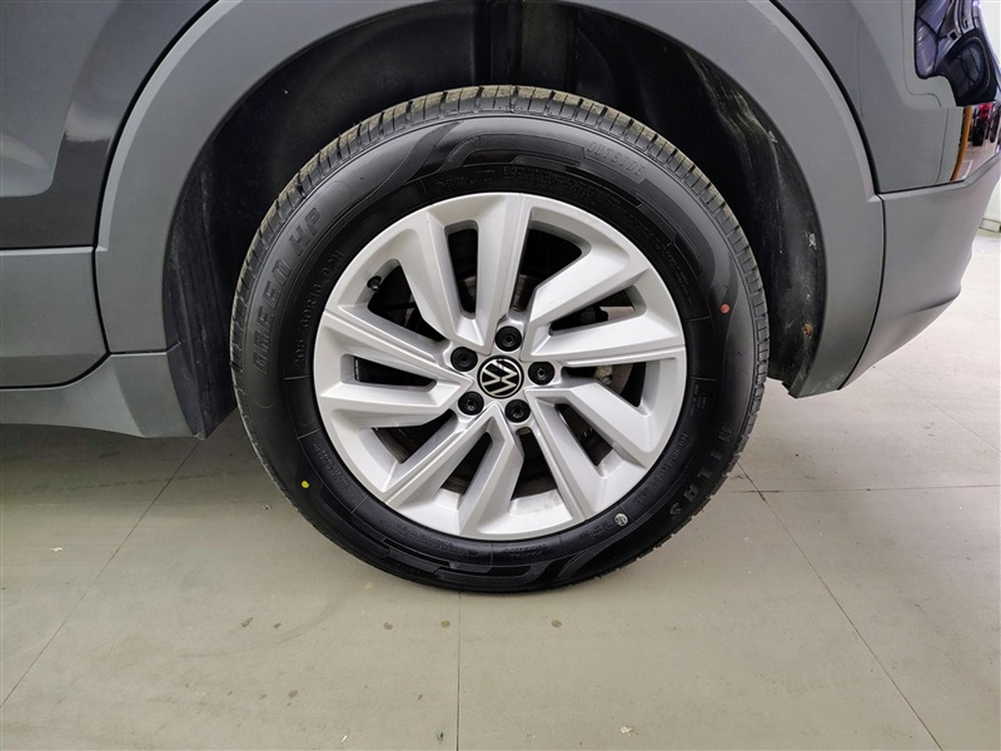 VW T-Cross 1.0 TSI 110cv DSG Life (2023) - Photo 6