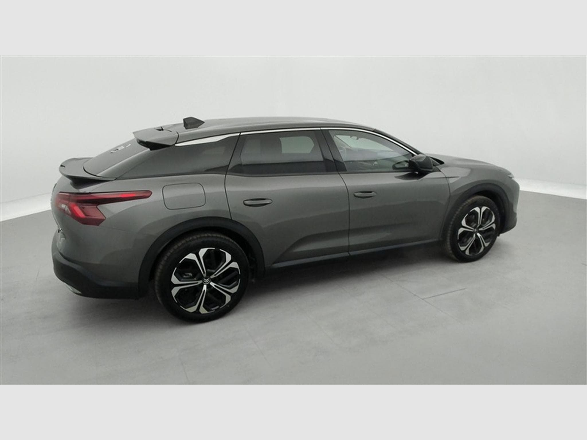 Citroen C5 X 1.2 PureTech 130cv EAT8 Plus NAVI / CAMERA (2024) - Photo 24