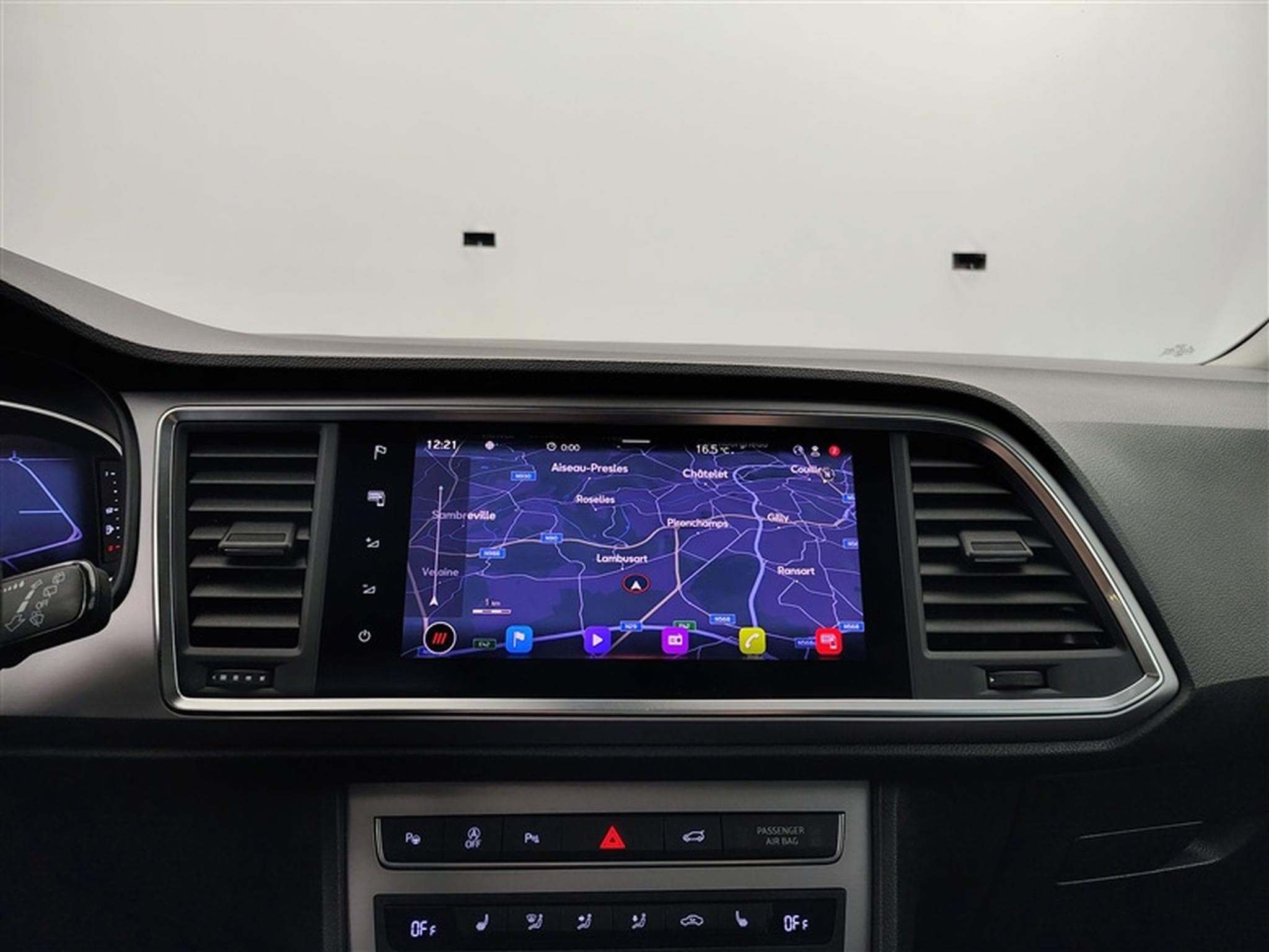 Seat Ateca 2.0 TDI 150cv "FR" NAVI / FULL LED / KEYLESS/ CAMERA / JA 19 (2023) - Photo 11