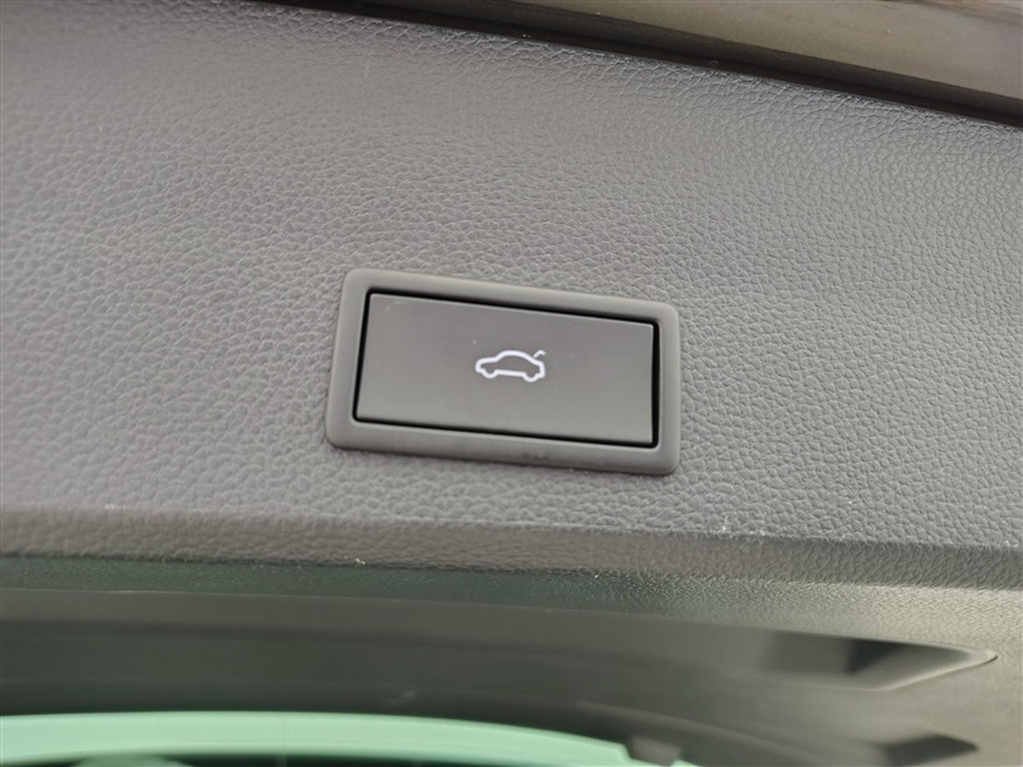 Seat Ateca 2.0 TDI 150cv "FR" NAVI / FULL LED / KEYLESS/ CAMERA / JA 19 (2023) - Photo 19