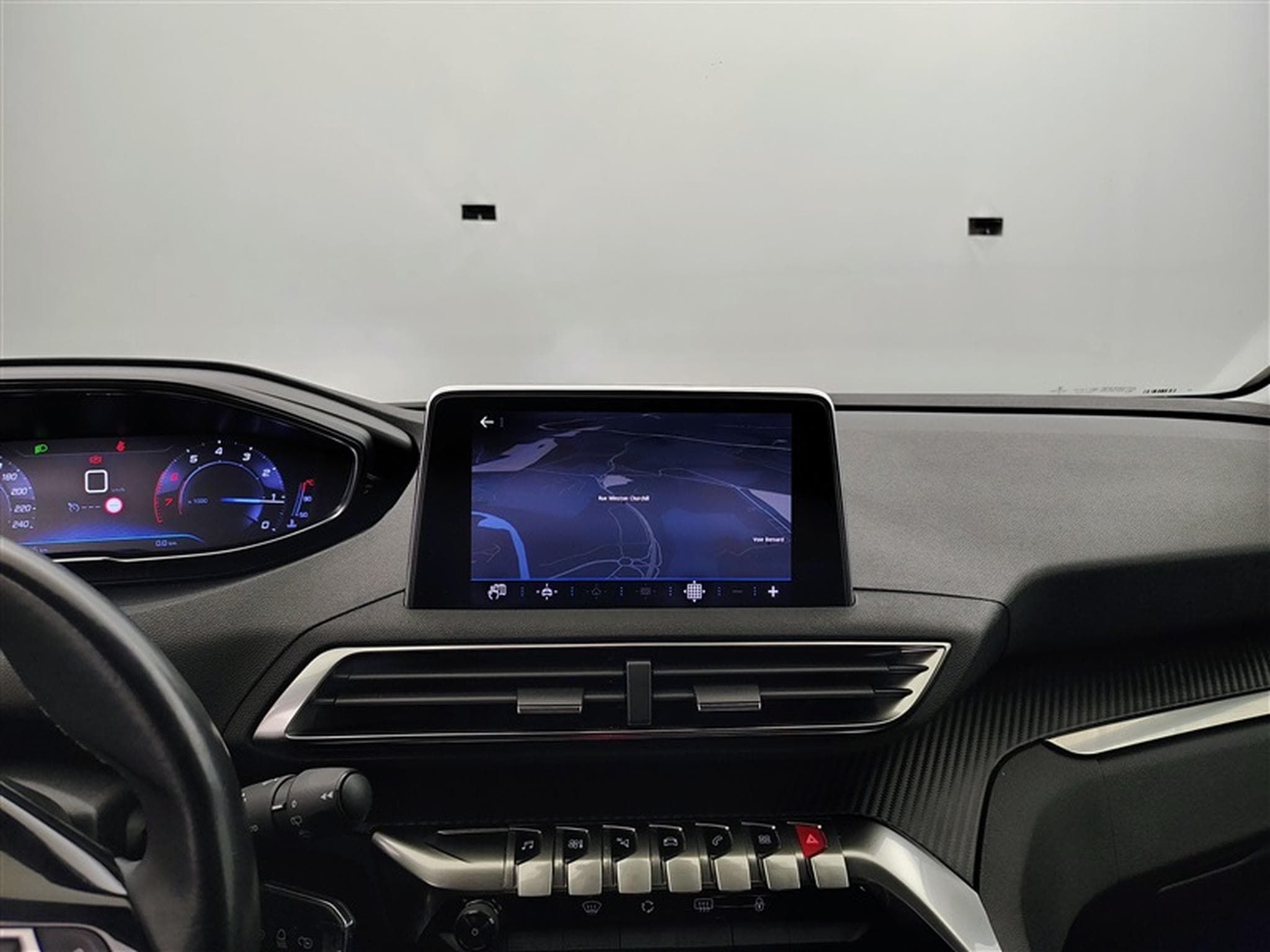 Peugeot 5008 1.2 PureTech 130cv Active 7pl. NAVI / PDC AV+AR / JA 17" (2019) - Photo 11