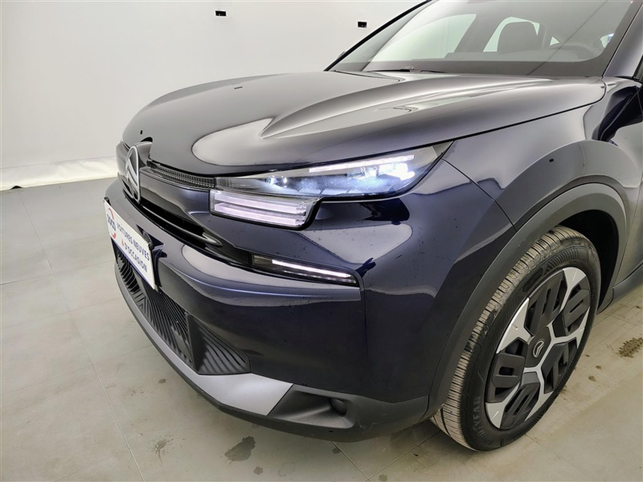 Citroen C4 1.2 PureTech 130cv EAT8 Plus NAVI / CARPLAY (2025) - Photo 15