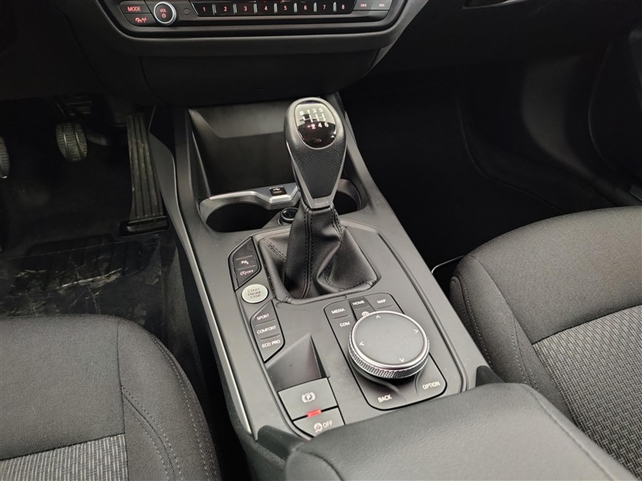 BMW 116 116 d Business NAVI/FULL LED/JA/PDC AV AR (2023) - Photo 12