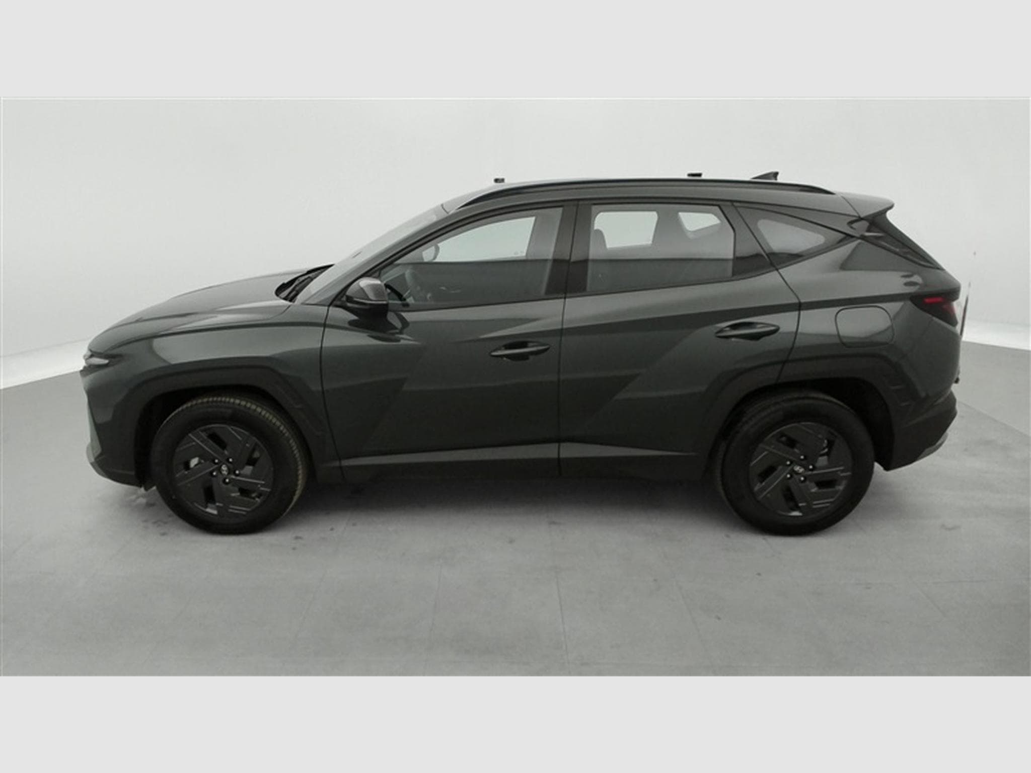 Hyundai Tucson 1.6 T-GDi 150cv DCT Black Edition NAVI / FULL LED / CAMERA (2026) - Photo 3