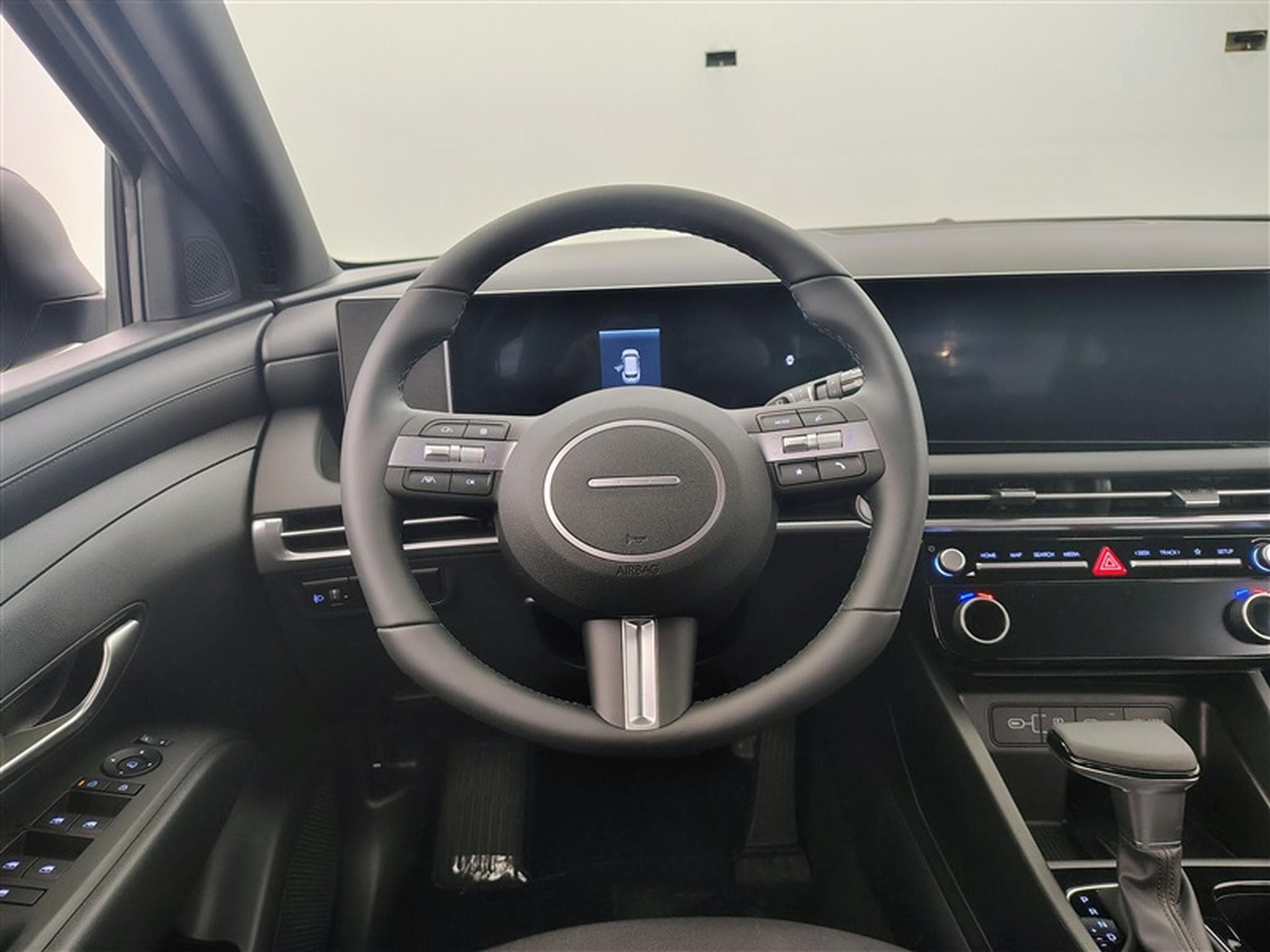 Hyundai Tucson 1.6 T-GDi 150cv DCT Black Edition NAVI / FULL LED / CAMERA (2026) - Photo 9