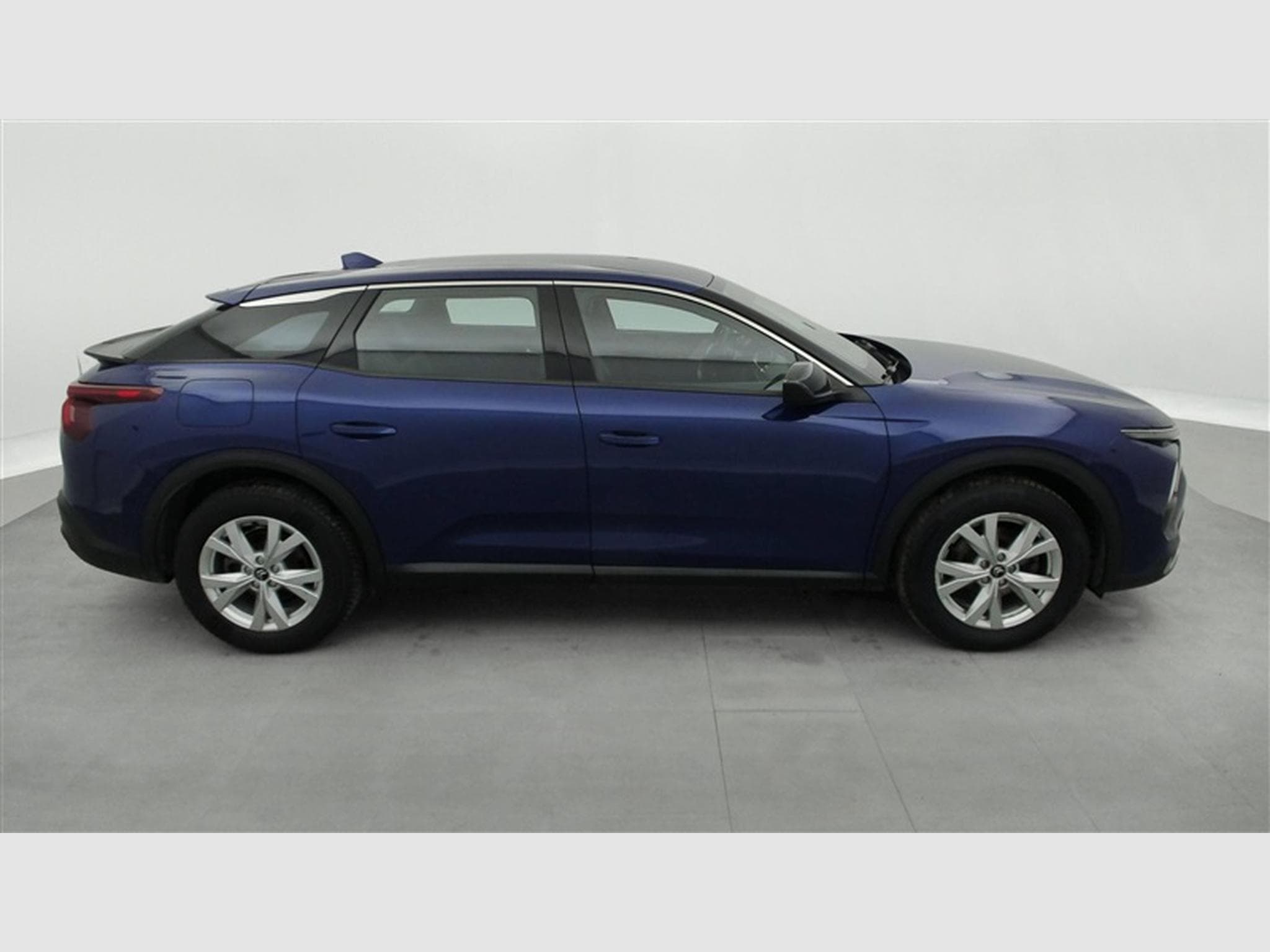 Citroen C5 X 1.2 Turbo 131cv **CARPLAY/NAVI/RADAR AV/AR/FULL LED** (2023) - Photo 24