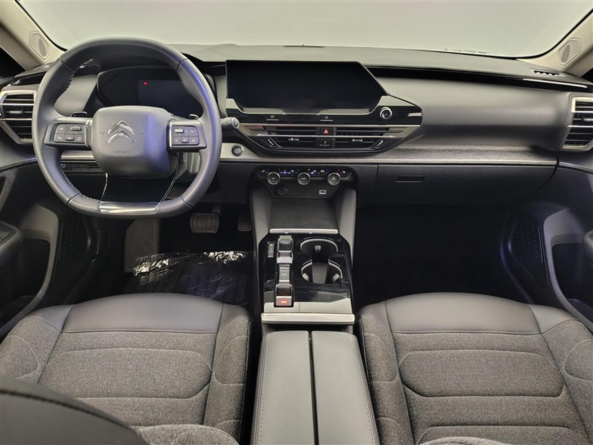 Citroen C5 X 1.2 Turbo 131cv **CARPLAY/NAVI/RADAR AV/AR/FULL LED** (2023) - Photo 8