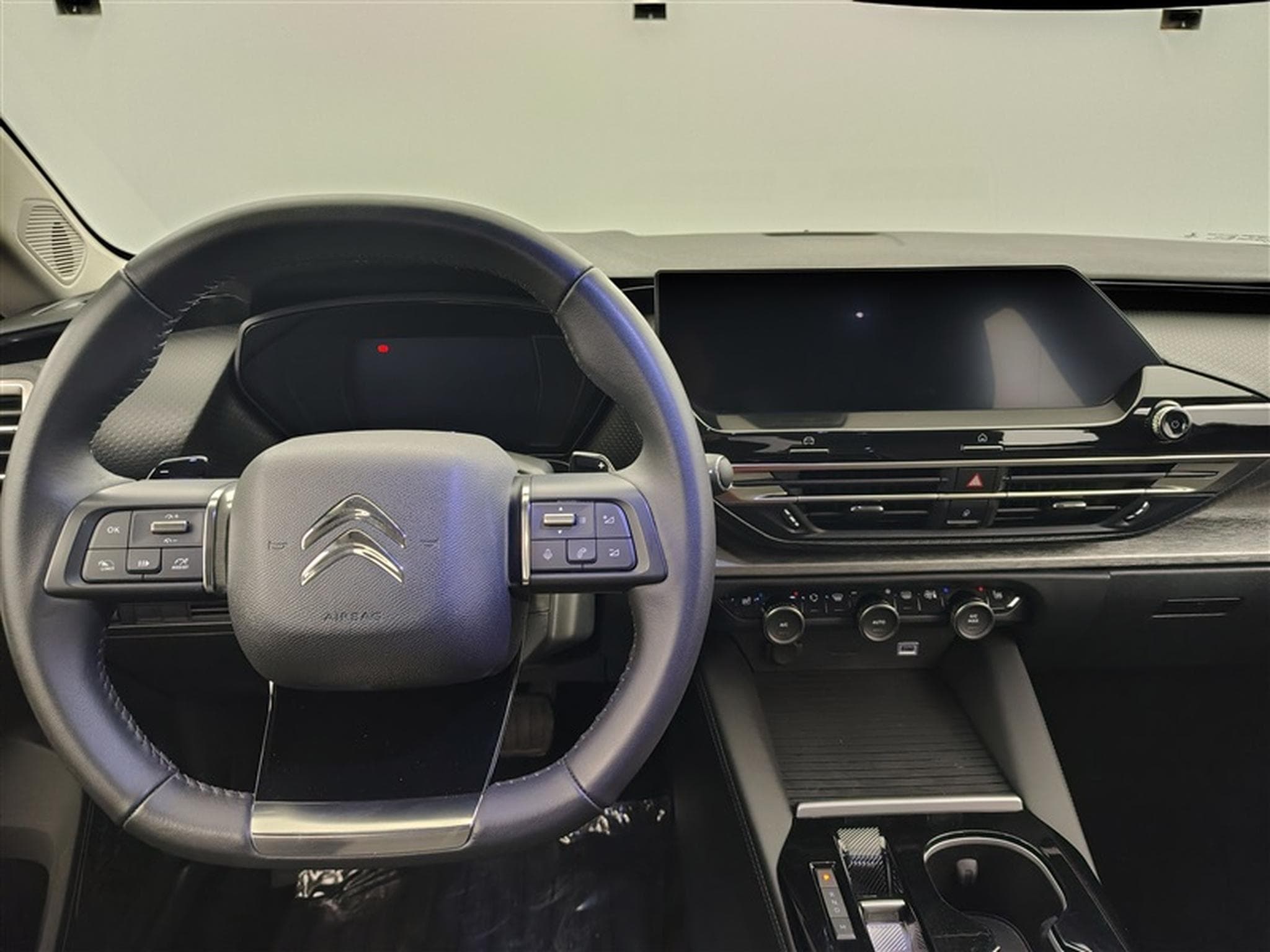 Citroen C5 X 1.2 Turbo 131cv **CARPLAY/NAVI/RADAR AV/AR/FULL LED** (2023) - Photo 9