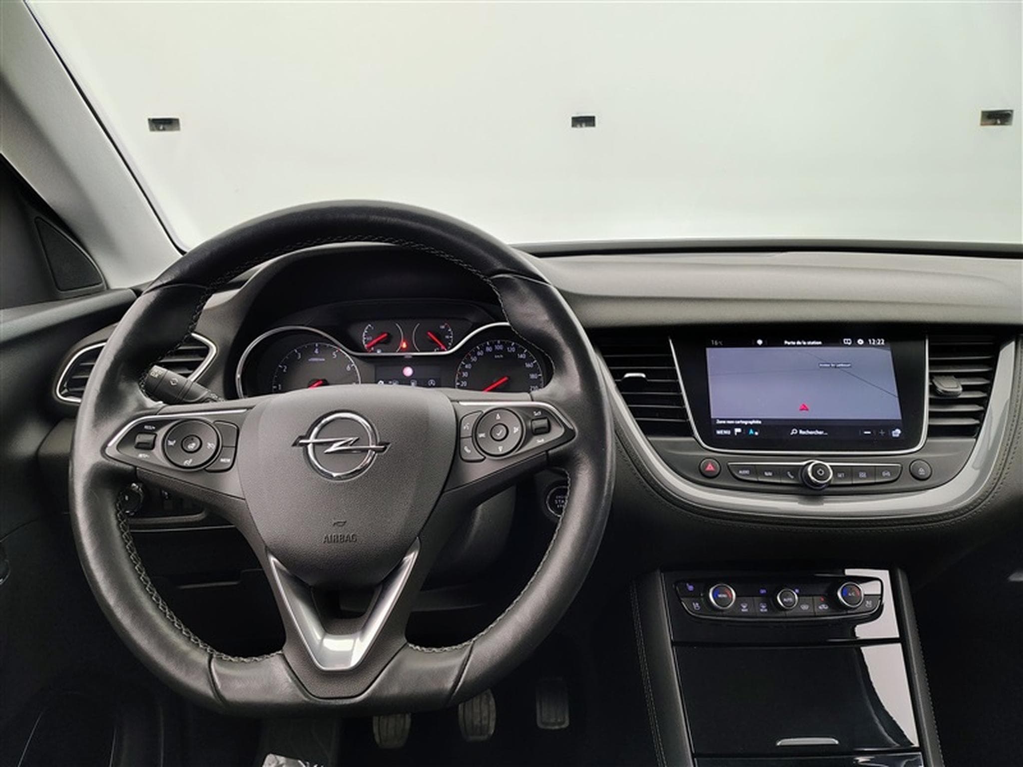 Opel Grandland 1.5 Turbo D AT8 Innovation NAVI / CUIR / FULL LED (2021) - Photo 9