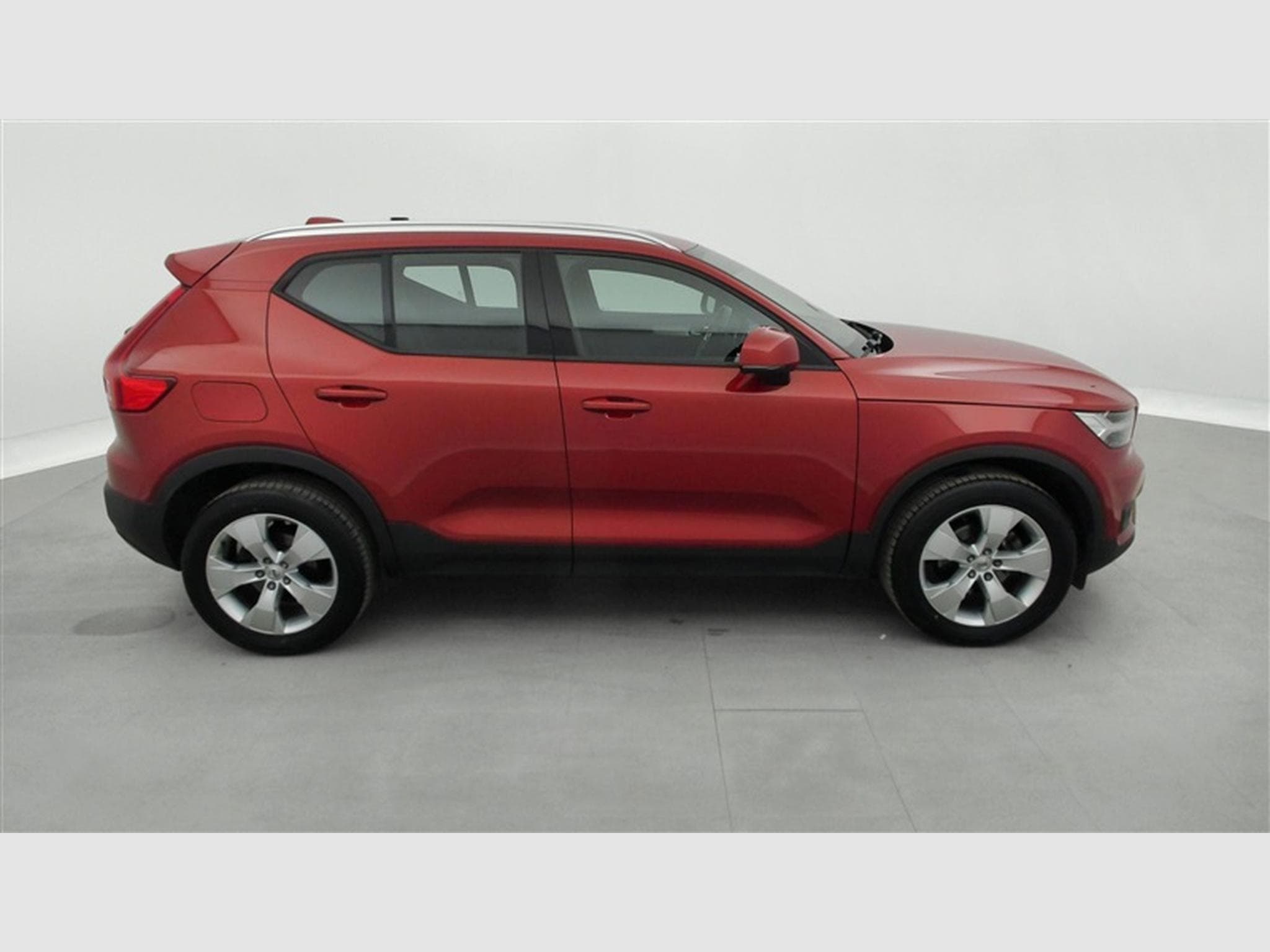Volvo XC40 1.5 T2 129cv Geartronic Momentum NAVI / FULL LED / CAMERA (2020) - Photo 25