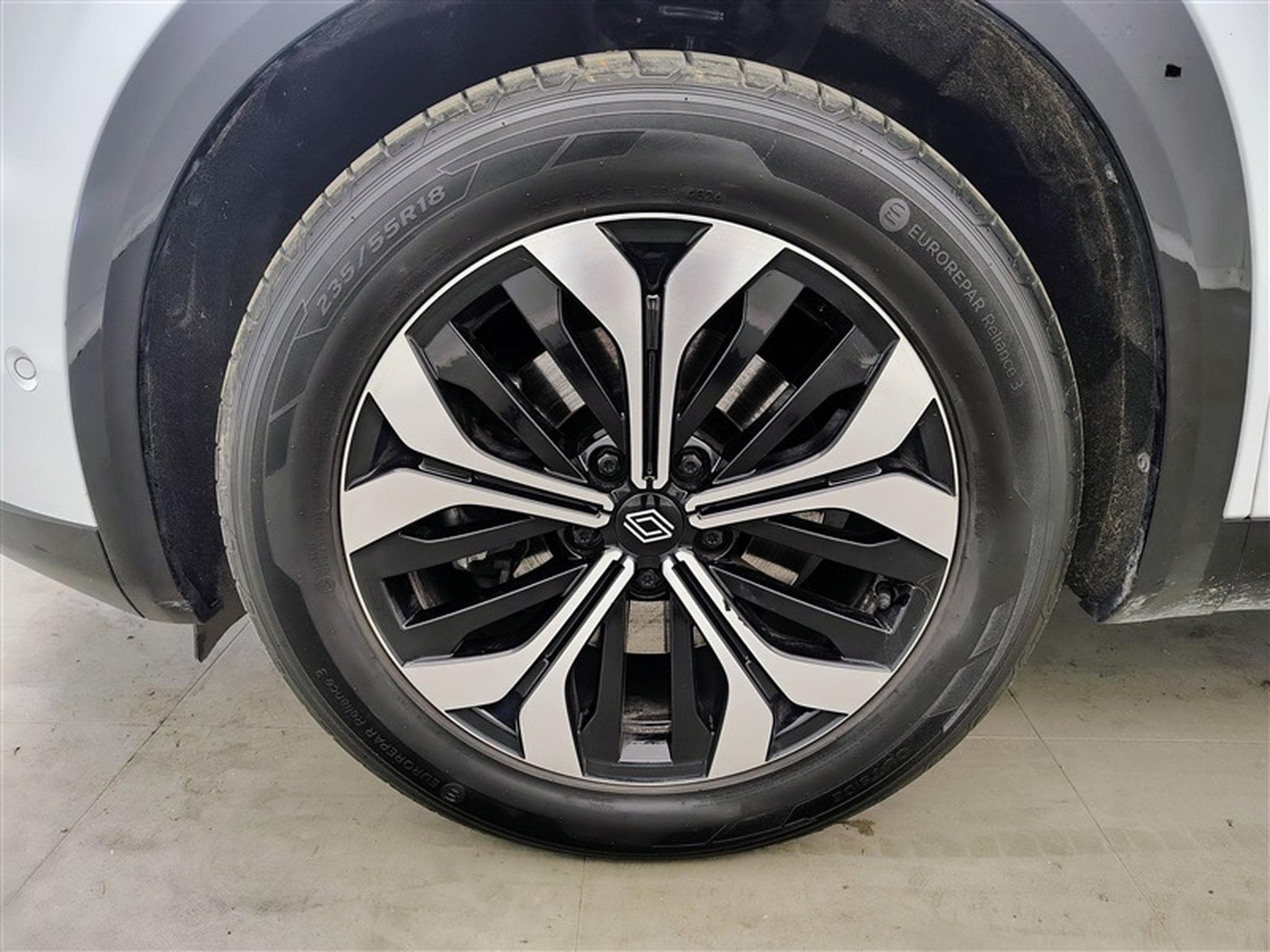 Renault Austral 1.2 E-Tec HEV Techno NAVI / FULL LED / S-CUIR (2024) - Photo 6