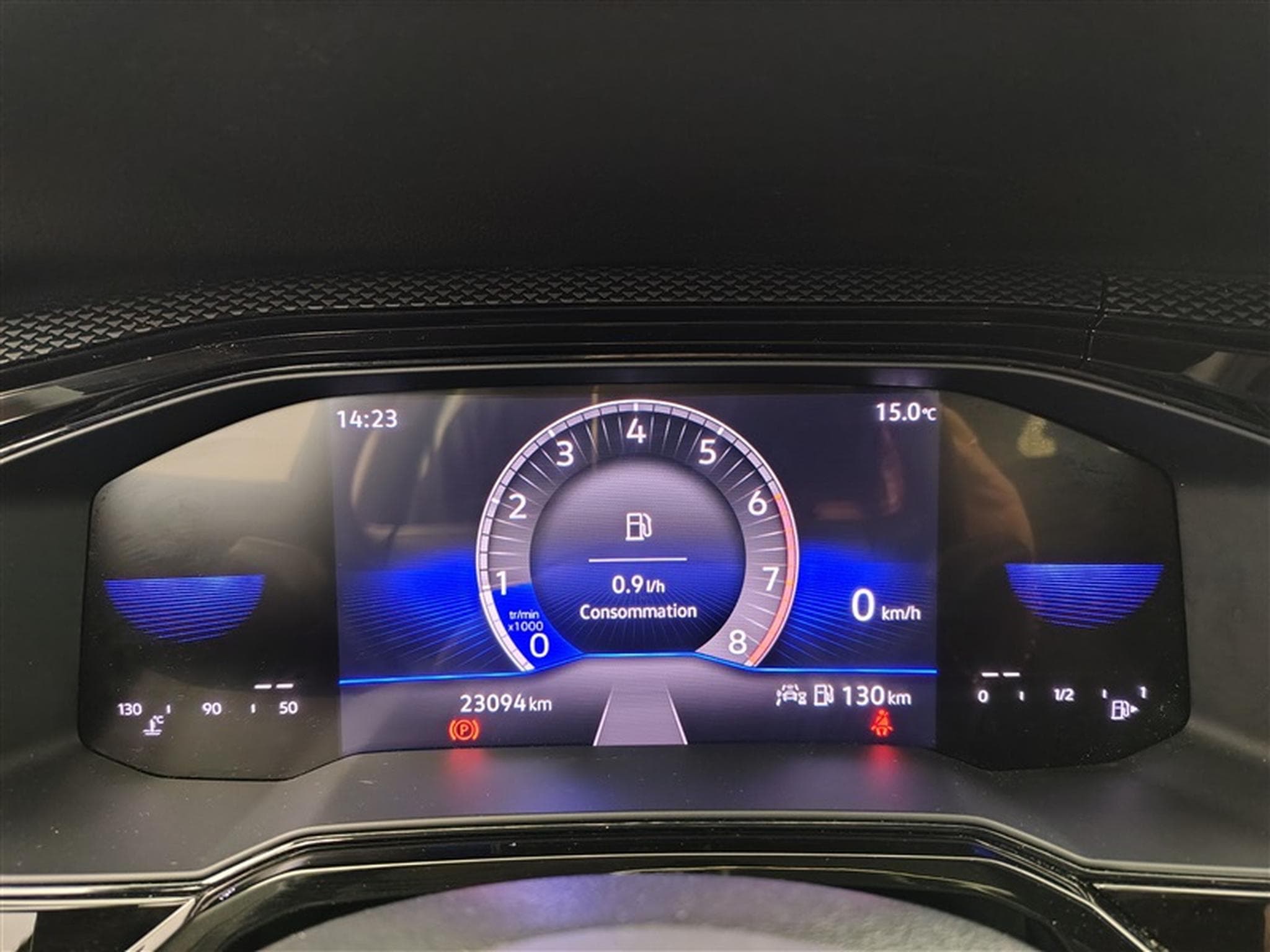 VW Taigo 1.0 TSI 95cv Life *APP CONNECT / FULL LED / CAMERA / JA 16"* (2023) - Photo 10