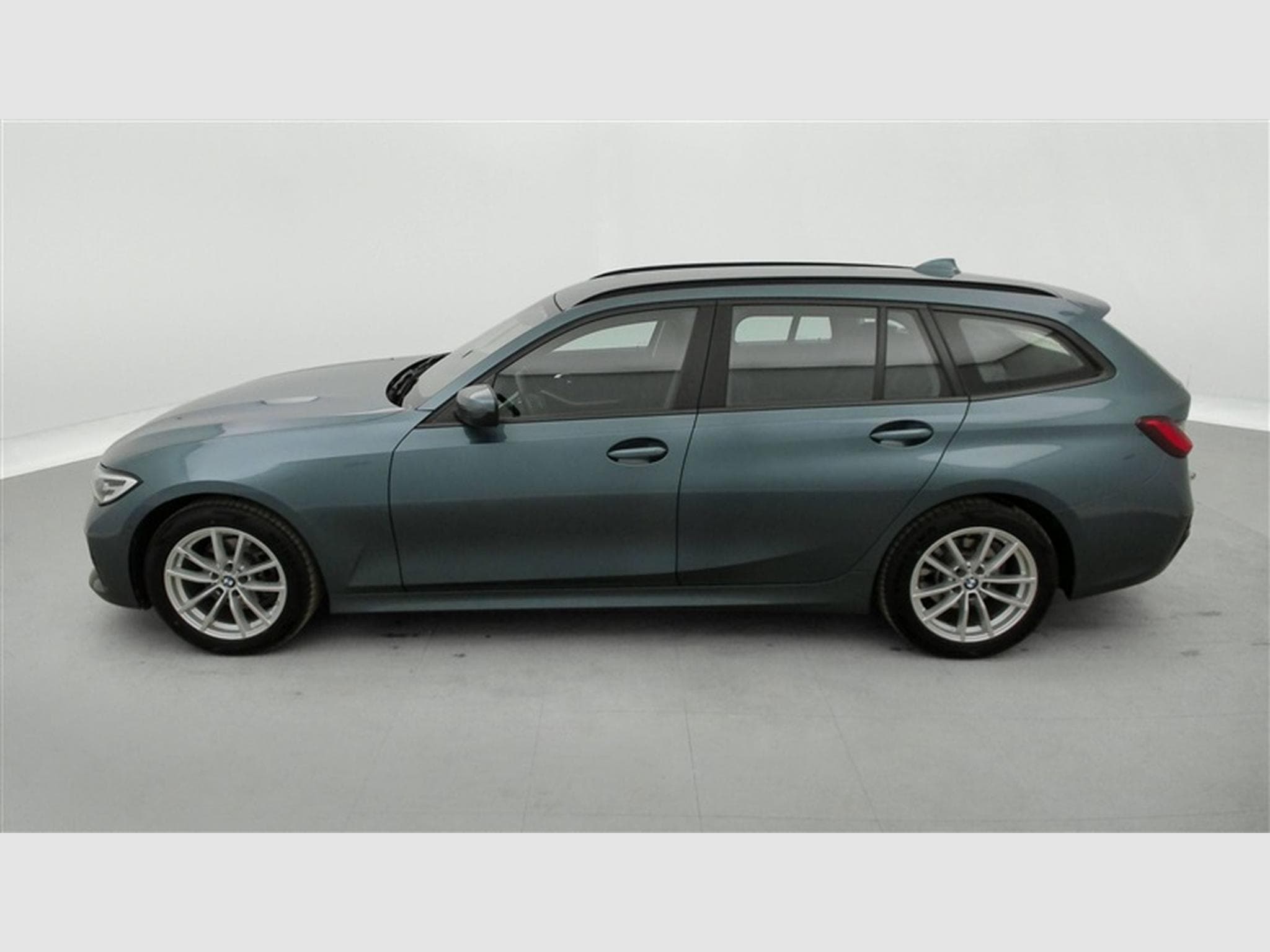 BMW 316 Touring 316 dA Business NAVI/FULL LED/JA/PDC AV AR (2021) - Photo 3