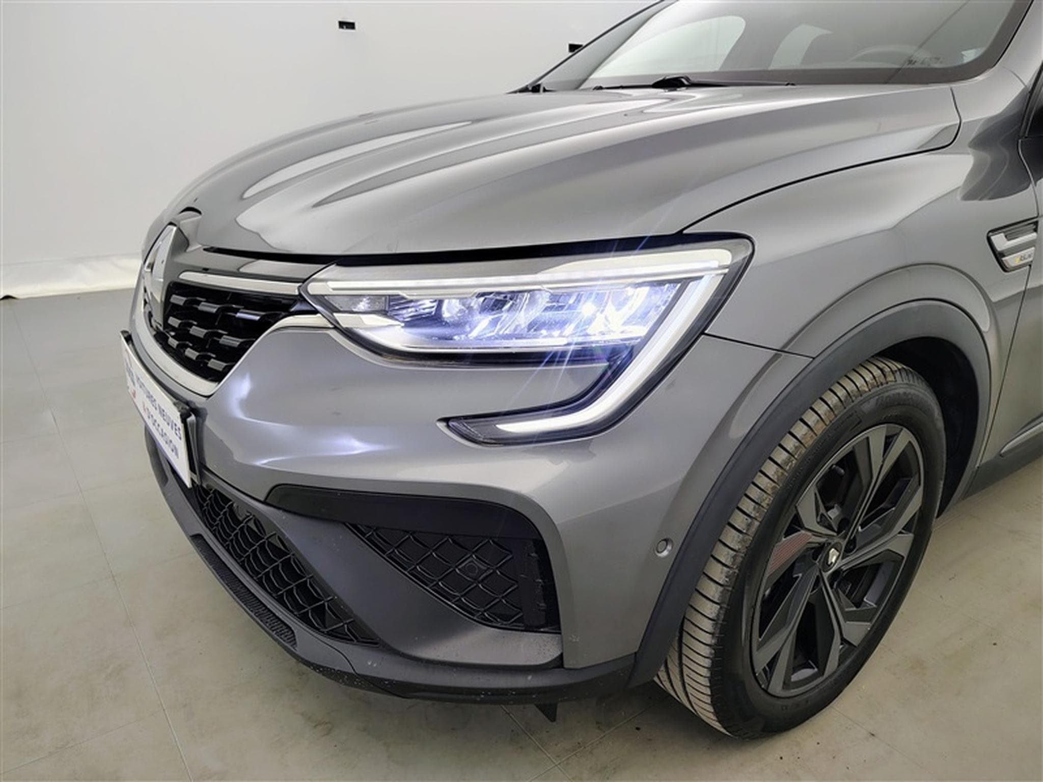 Renault Arkana 1.3 TCe 160Cv EDC RS Line NAVI / CARPLAY / CAMERA / TO PANO (2023) - Photo 15