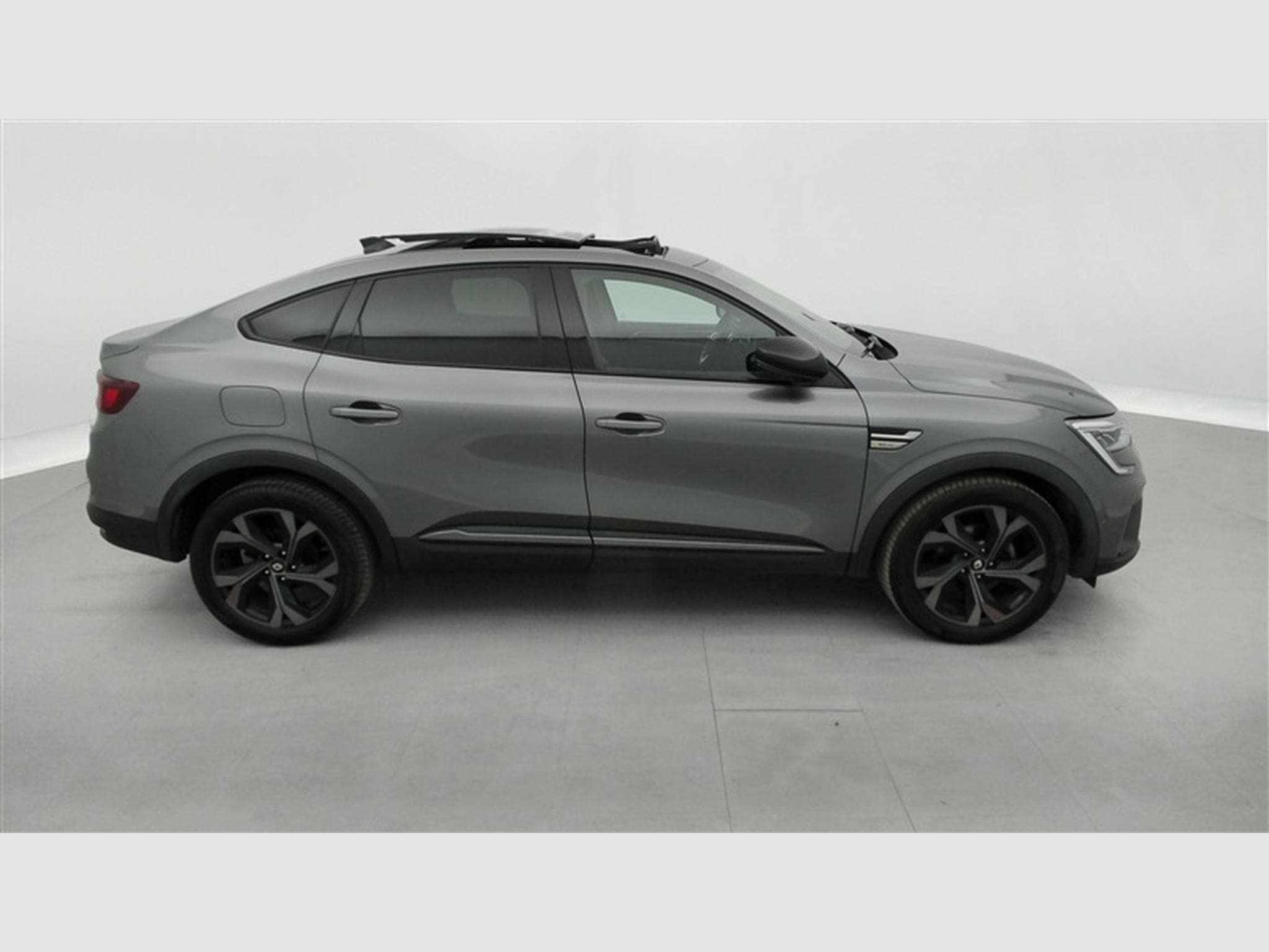 Renault Arkana 1.3 TCe 160Cv EDC RS Line NAVI / CARPLAY / CAMERA / TO PANO (2023) - Photo 25