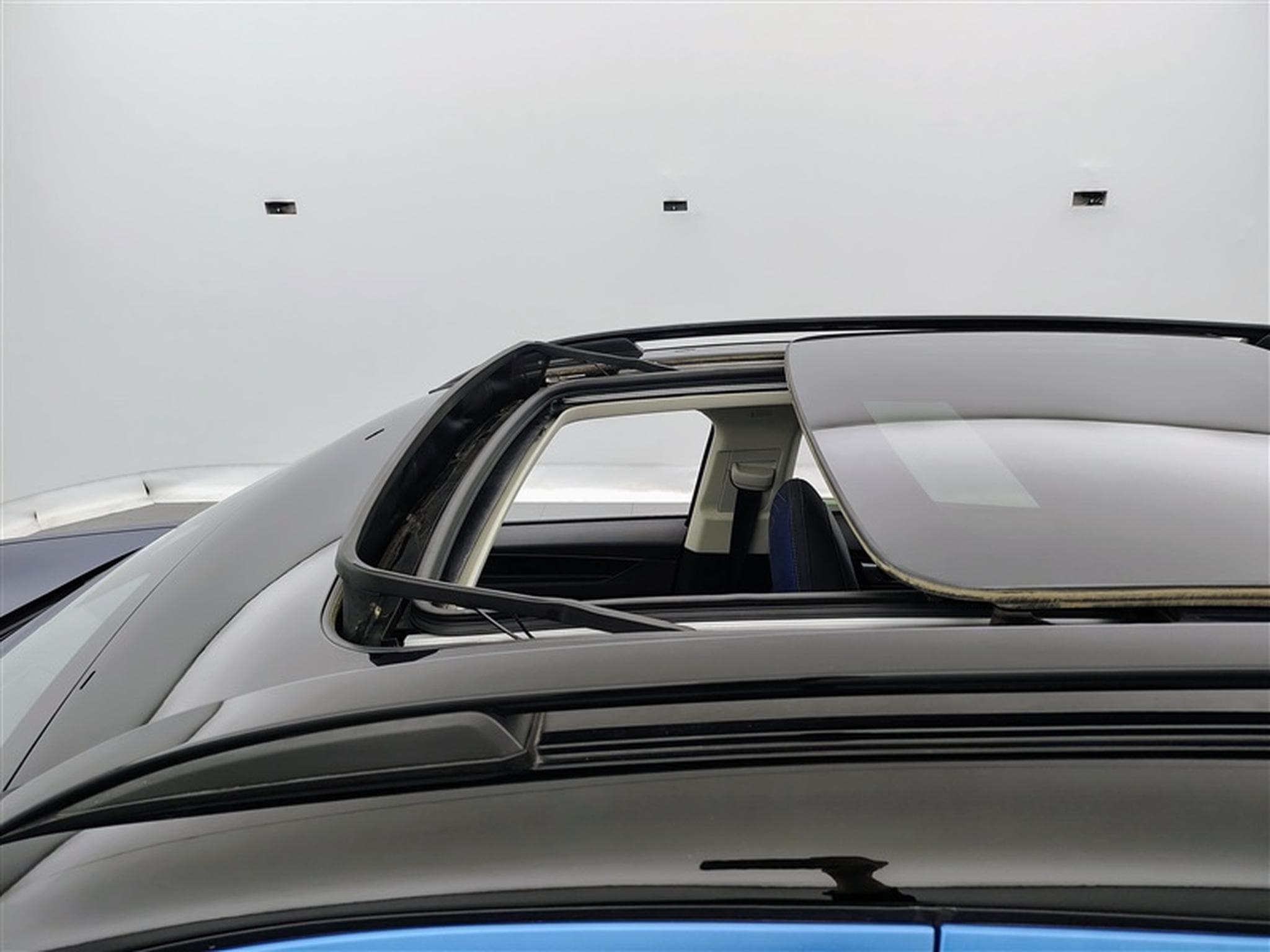 Lynk & Co 01 1.5 Turbo PHEV NAVI / FULL LED / TOIT PANO / CAMERA / JA 20" (2022) - Photo 19