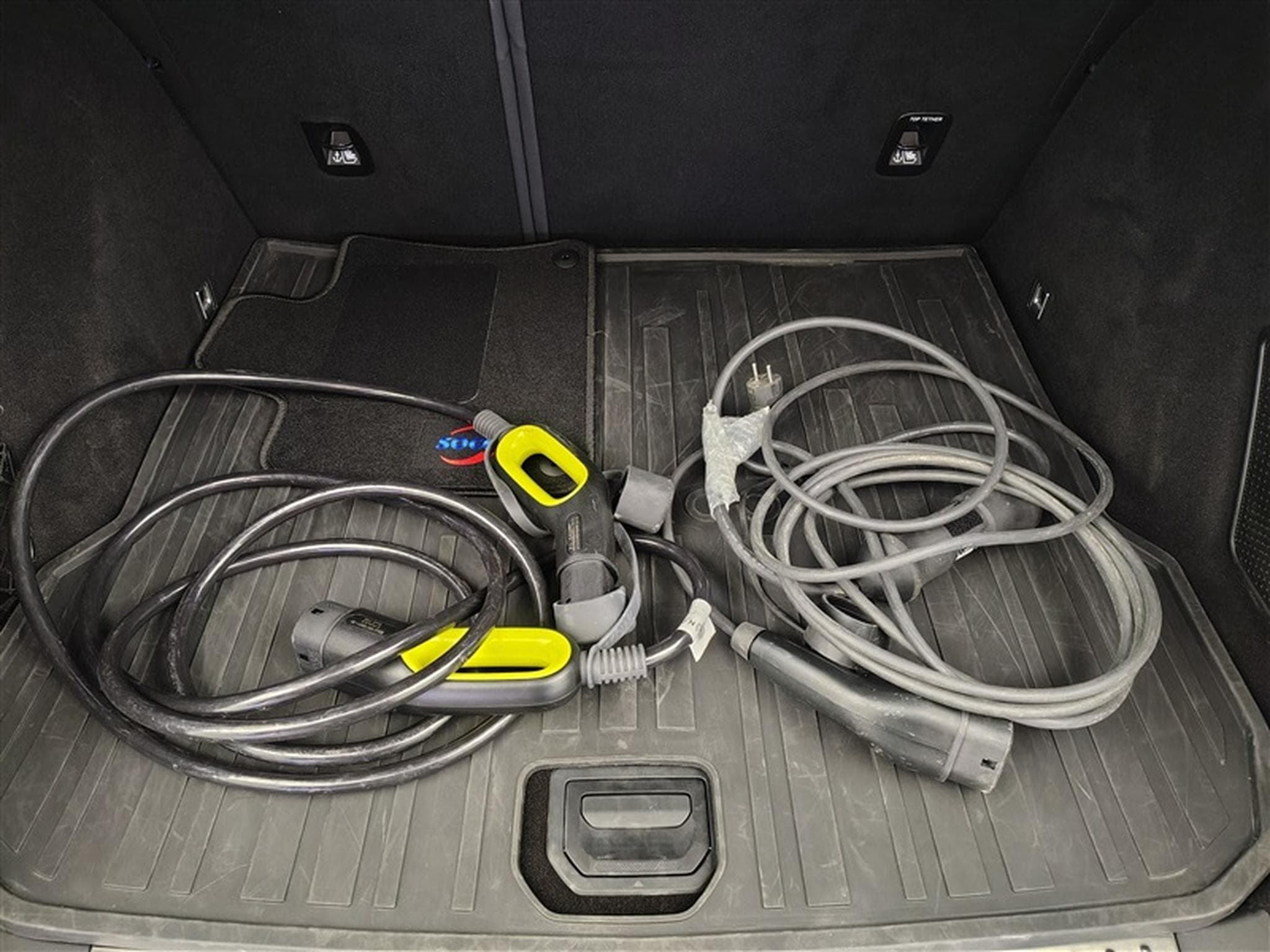 Lynk & Co 01 1.5 Turbo PHEV NAVI / FULL LED / TOIT PANO / CAMERA / JA 20" (2022) - Photo 21