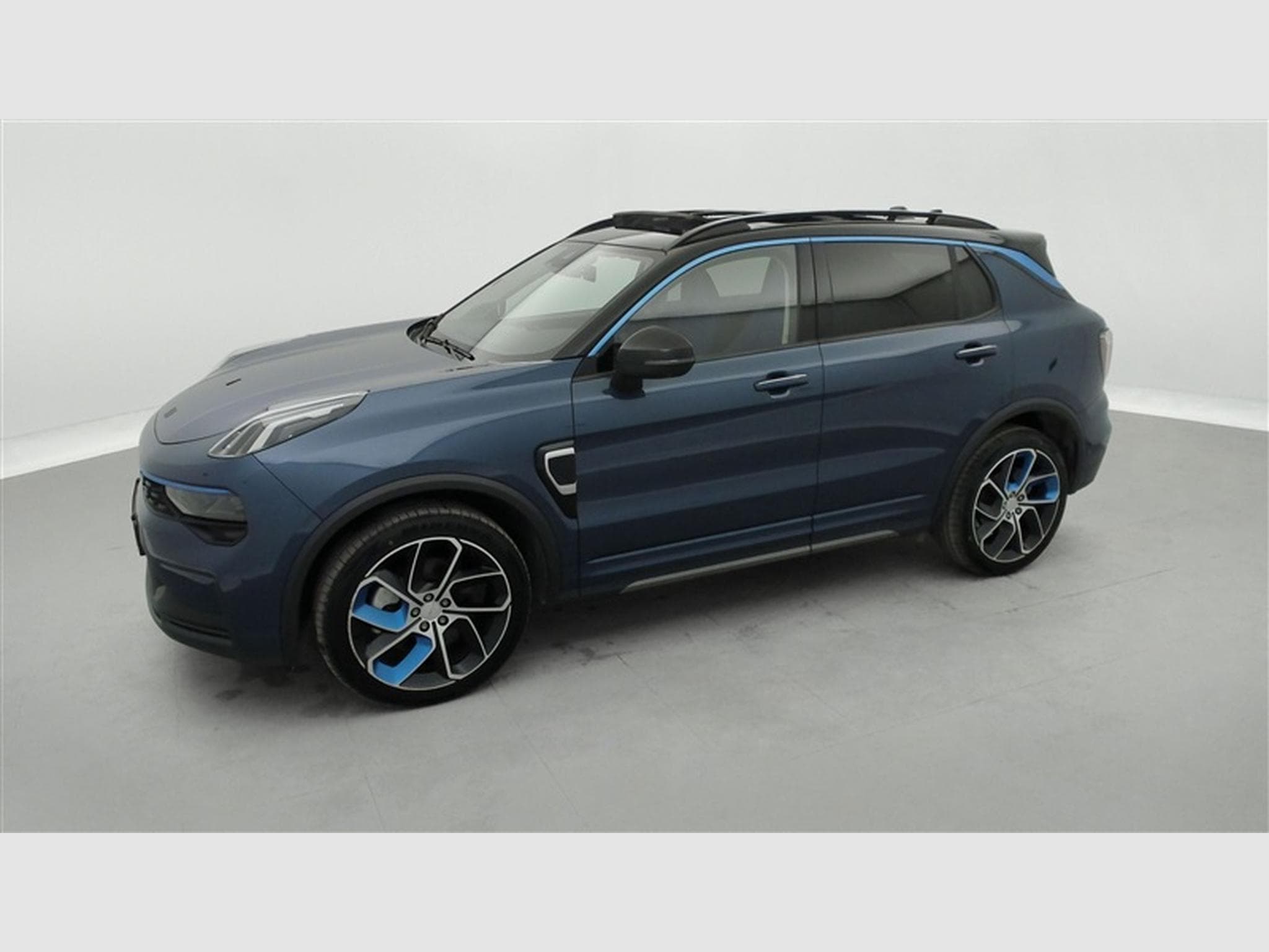 Lynk & Co 01 1.5 Turbo PHEV NAVI / FULL LED / TOIT PANO / CAMERA / JA 20" (2022) - Photo 24