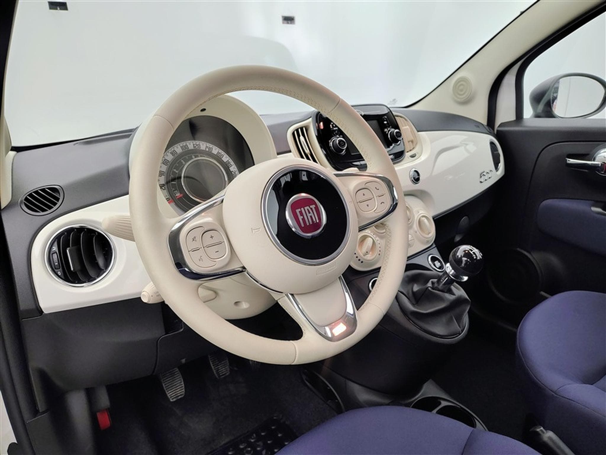 Fiat 500 1.0i MHEV (2022) - Photo 8