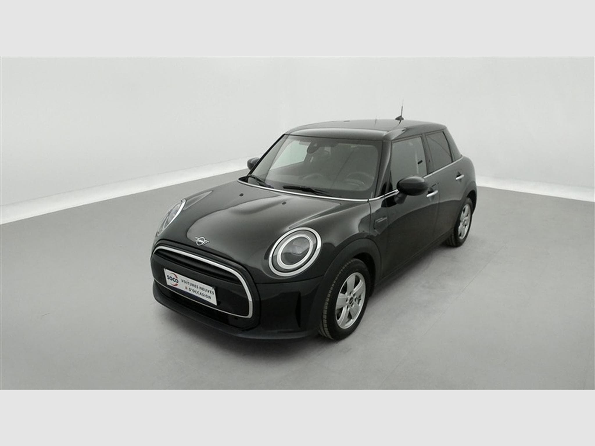 MINI Cooper 1.5A Cooper AUTO / NAVI PRO / FULL LED / ALU (2023) - Photo 1