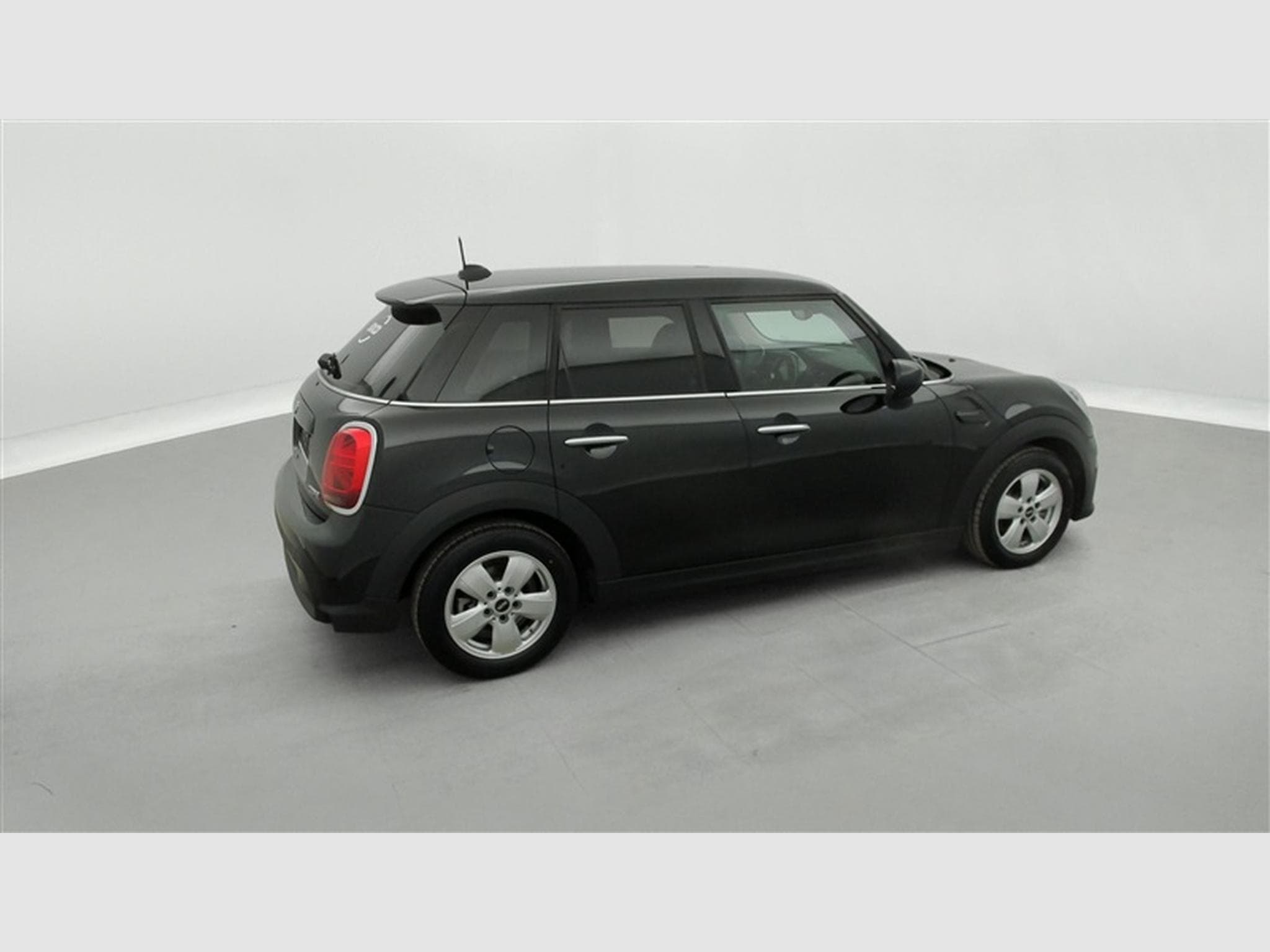 MINI Cooper 1.5A Cooper AUTO / NAVI PRO / FULL LED / ALU (2023) - Photo 25