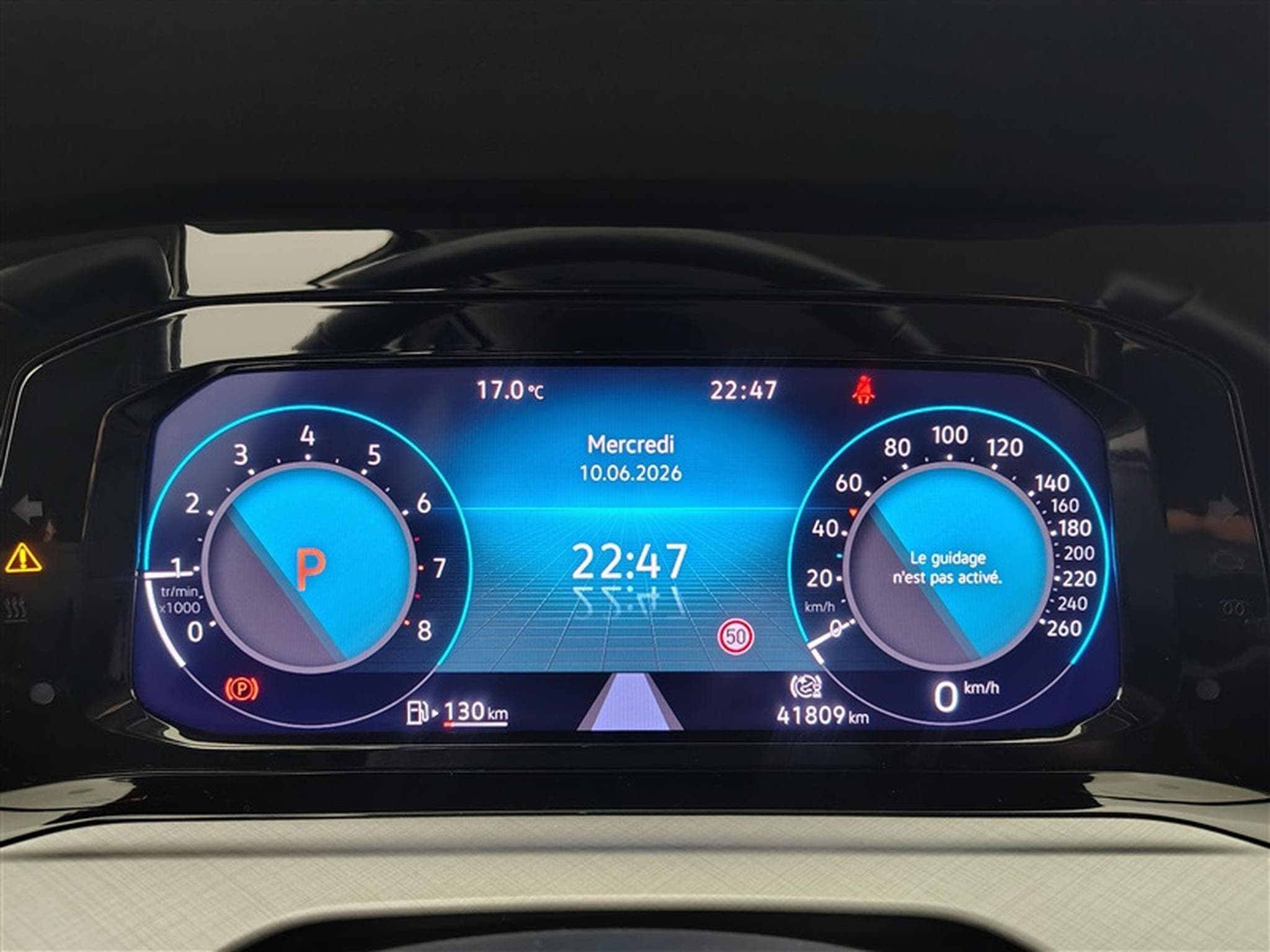 VW Golf 1.0 eTSI Life DSG  Navi Cockpit / Led / PDC av+ar (2023) - Photo 10