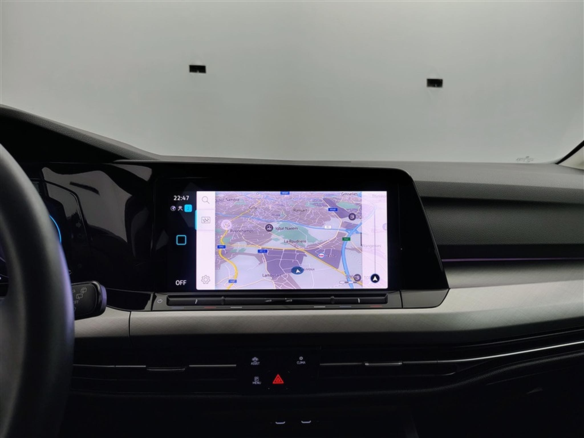 VW Golf 1.0 eTSI Life DSG  Navi Cockpit / Led / PDC av+ar (2023) - Photo 11