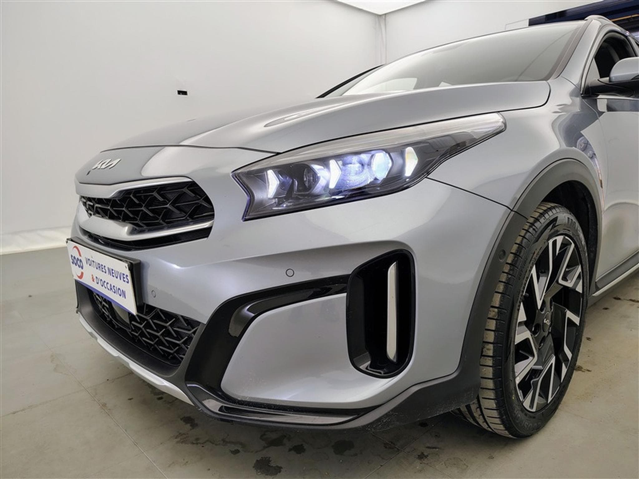Kia XCeed 1.0 T-GDi 120cv Pulse NAVI 8" / FULL LED / CAMERA / JA 16" (2024) - Photo 15