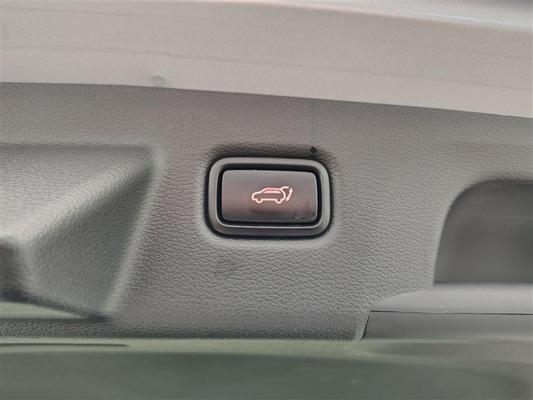 Kia XCeed 1.0 T-GDi 120cv Pulse NAVI 8" / FULL LED / CAMERA / JA 16" (2024) - Photo 19